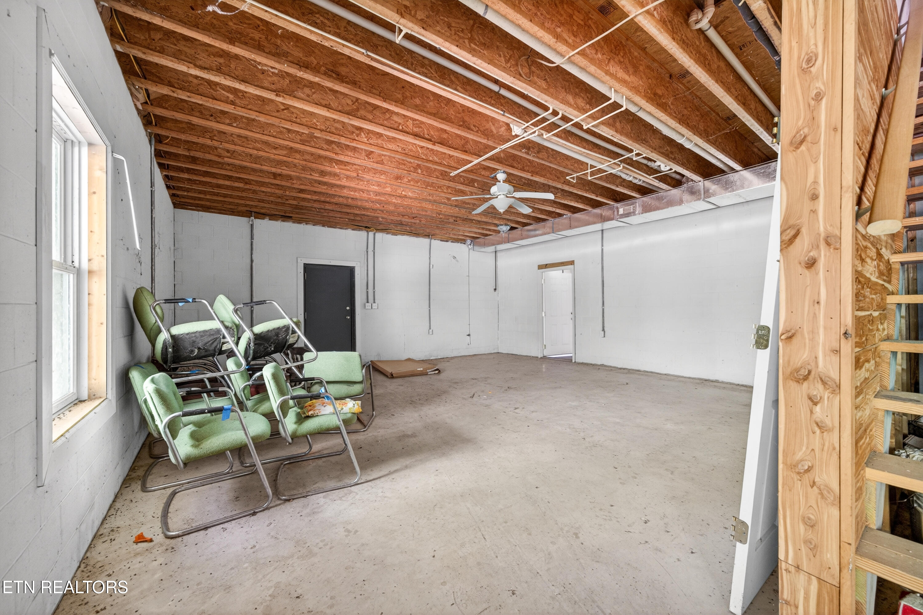 1161 Charlie Doss Road Jamestown TN 38556