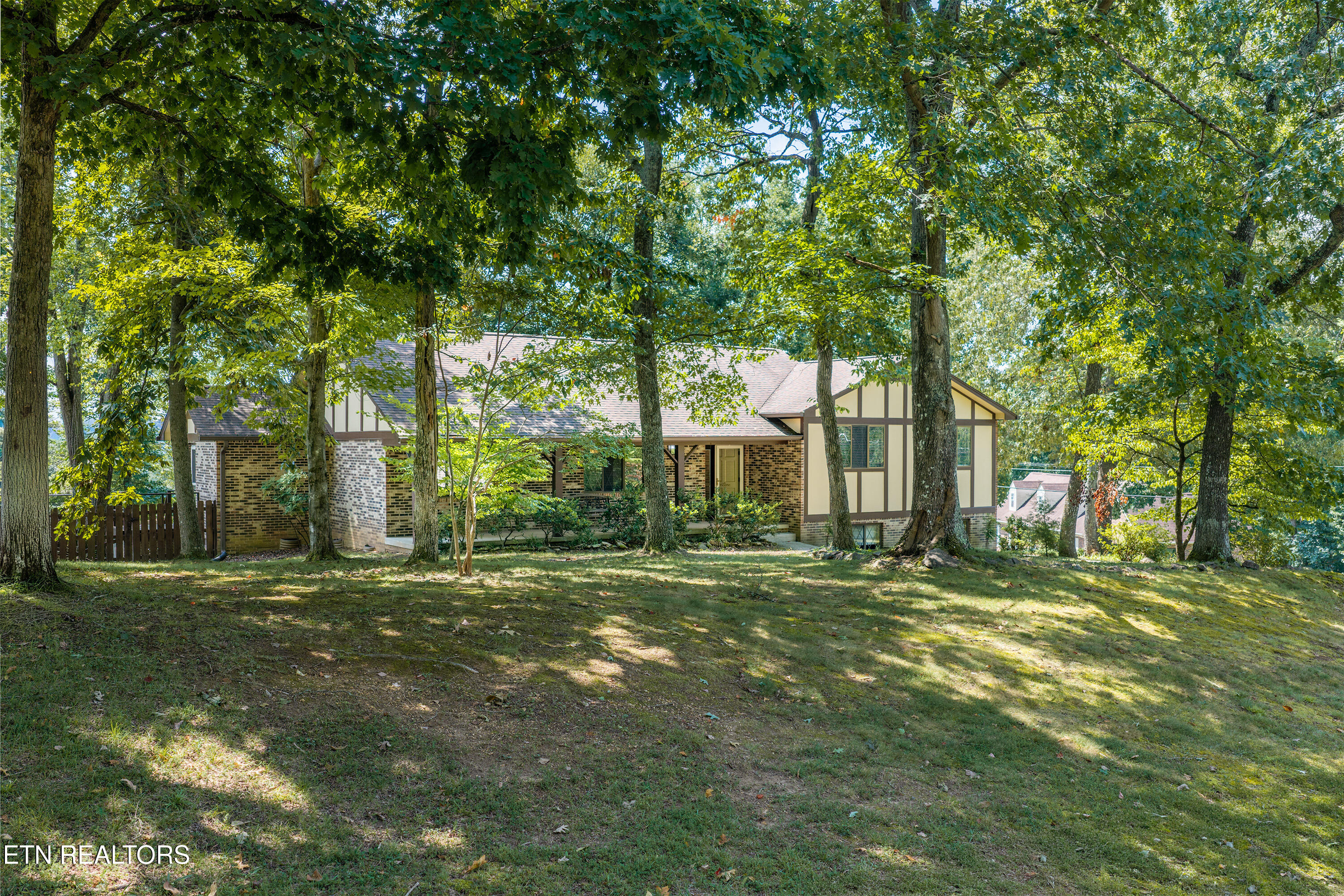 7504 Wickam Road Knoxville TN 37931