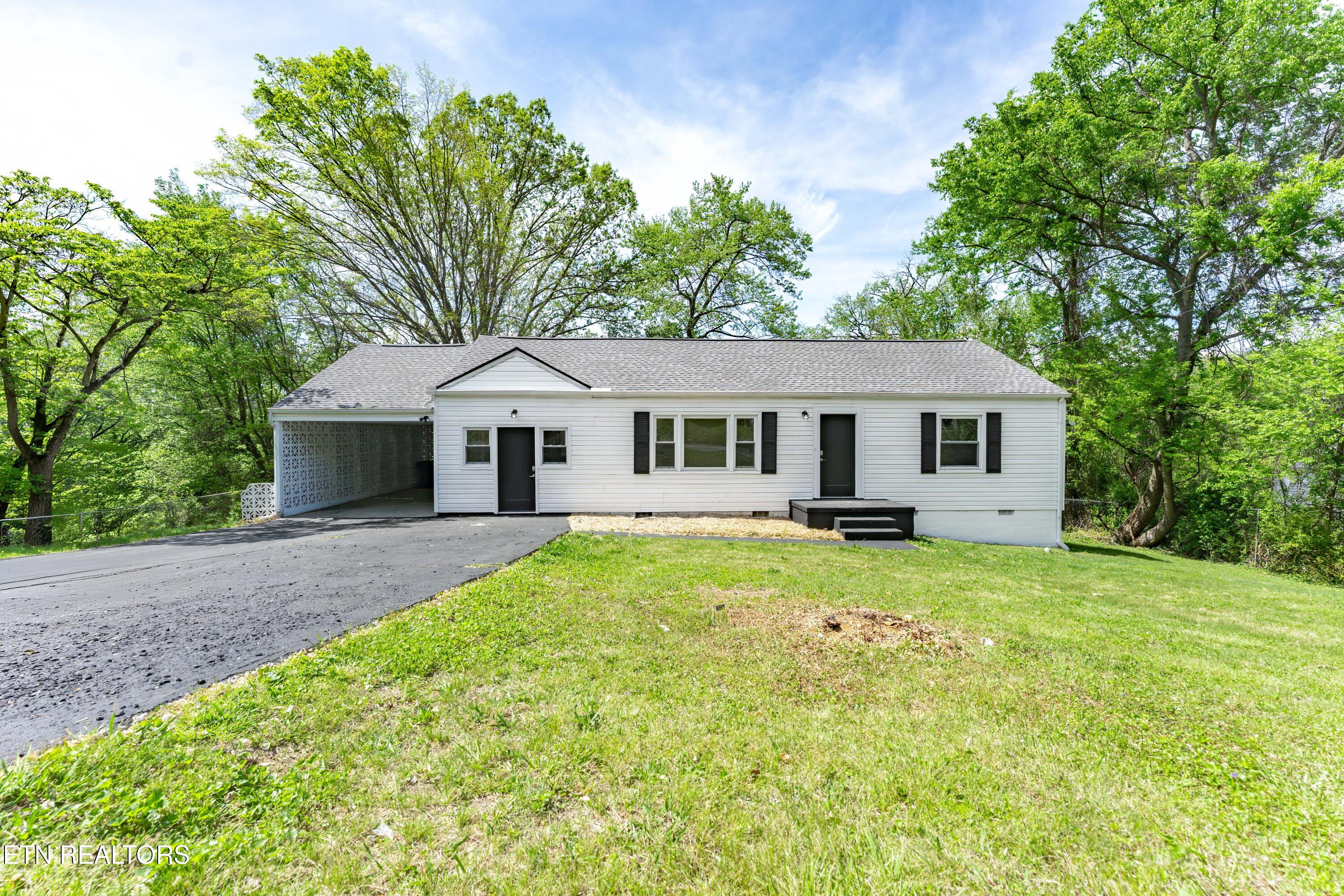 1703 Breda Drive Knoxville TN 37918