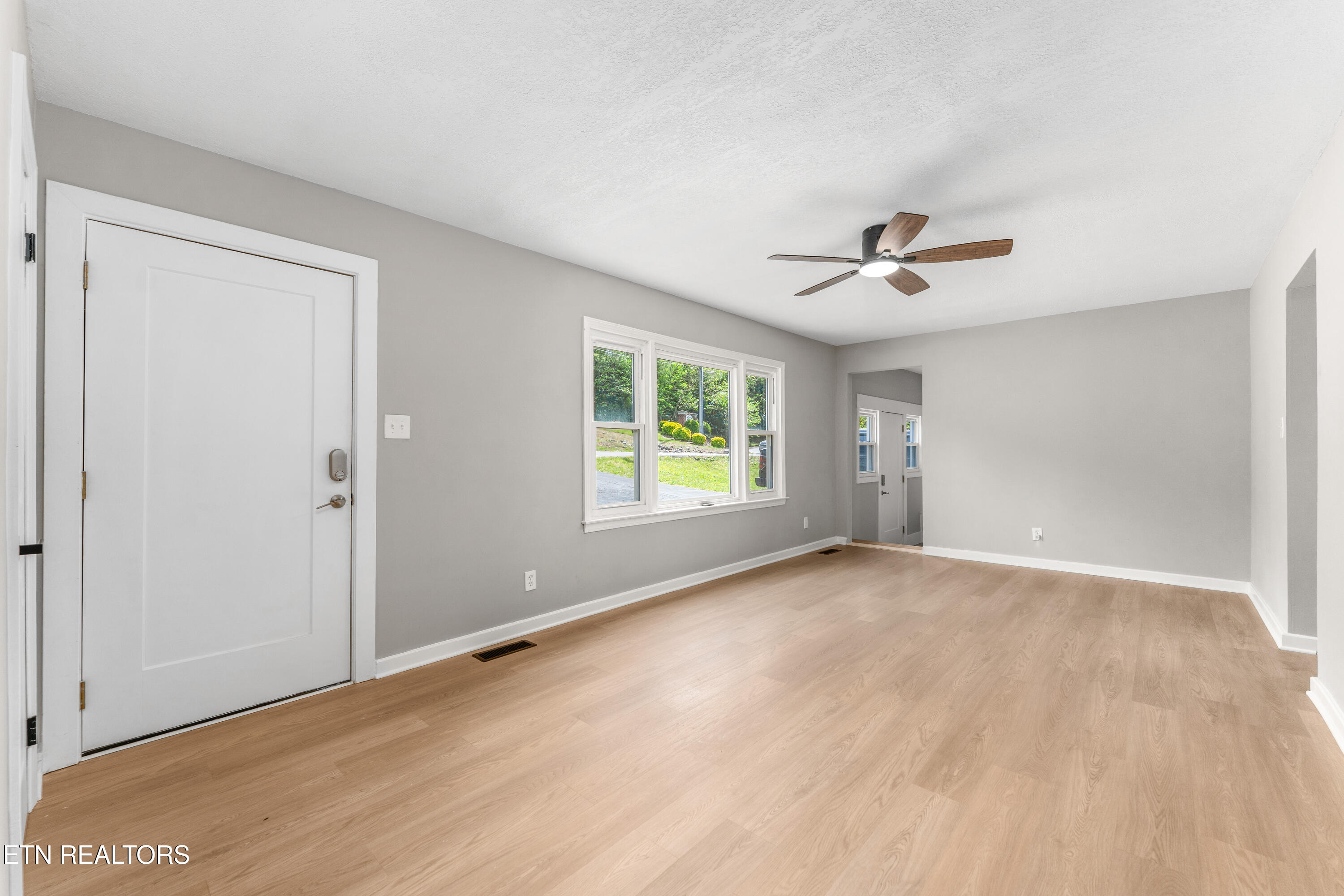 1703 Breda Drive Knoxville TN 37918