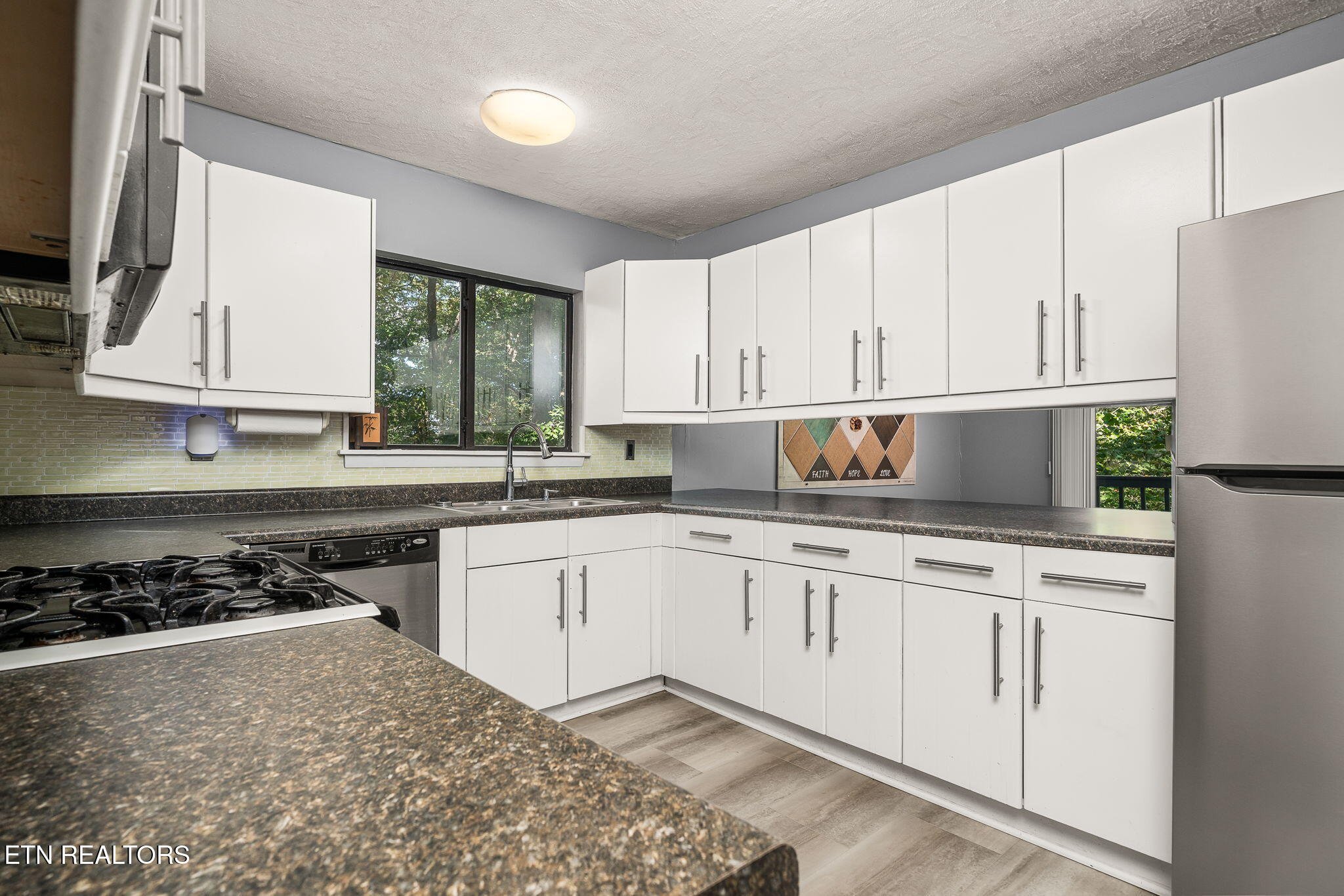53 River Lane Crossville TN 38555