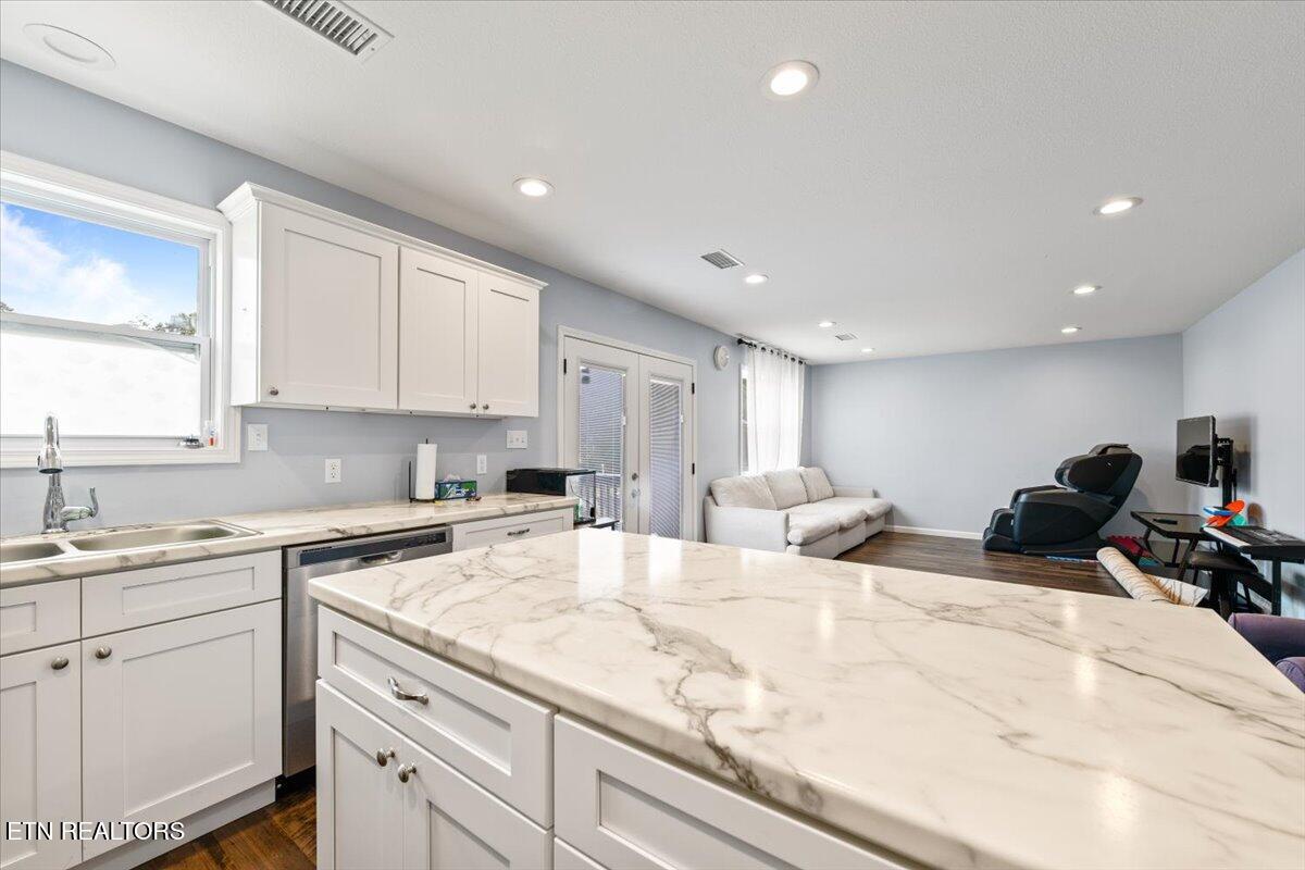 500 Stanley Street Oneida TN 37841