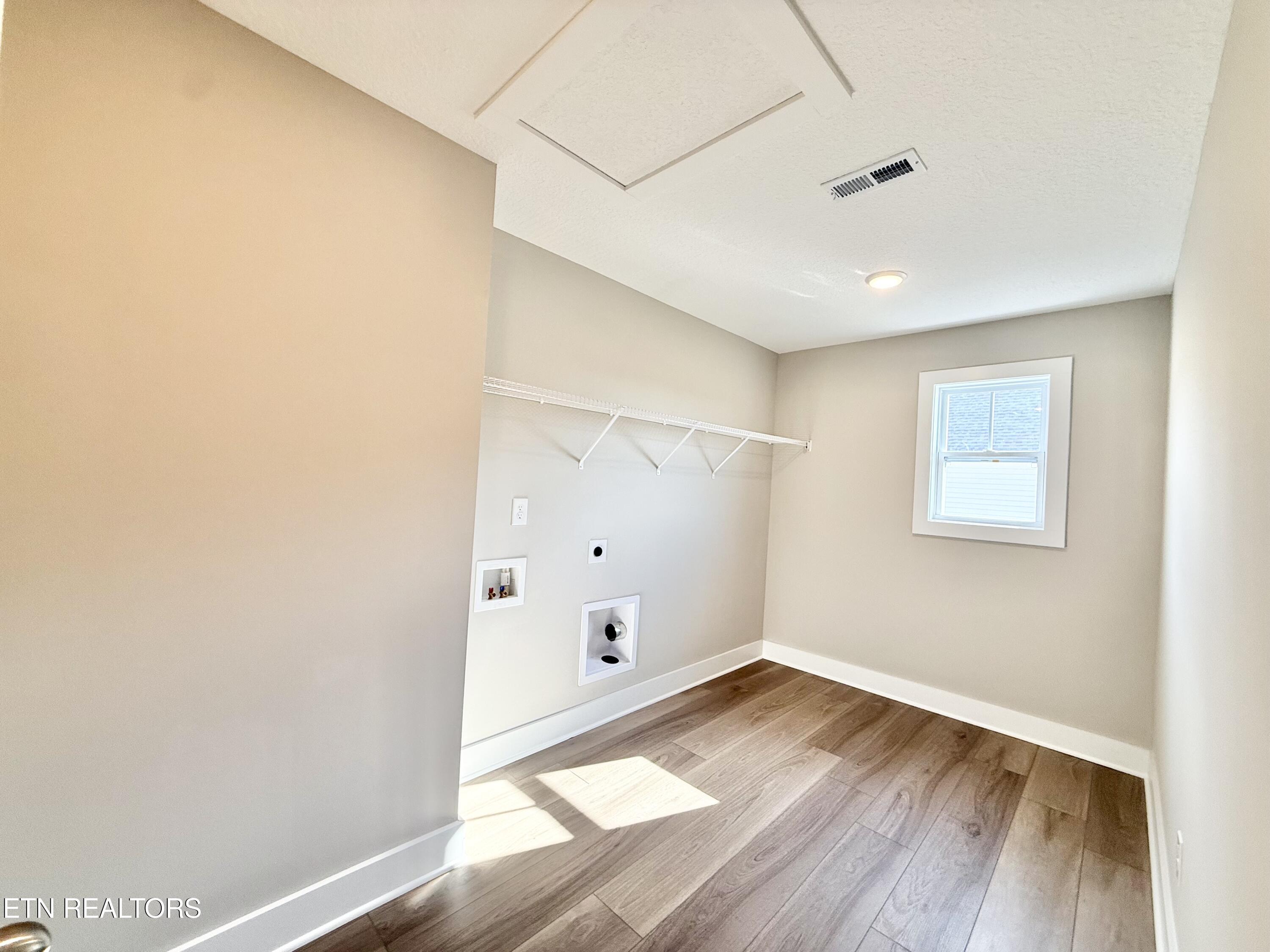 2329 Tributary Drive Sevierville TN 37876