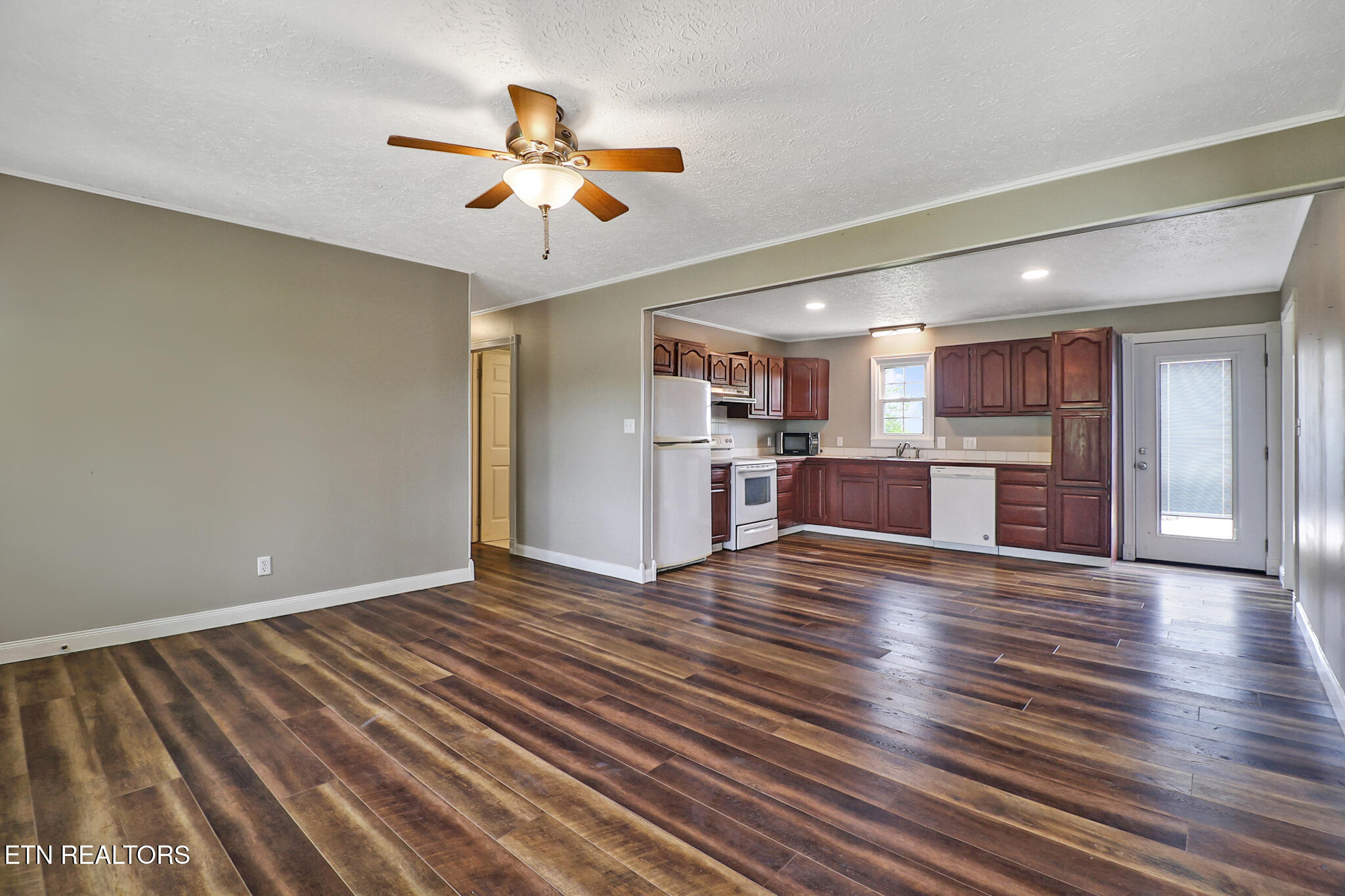 5209 Plateau Road Crossville TN 38571