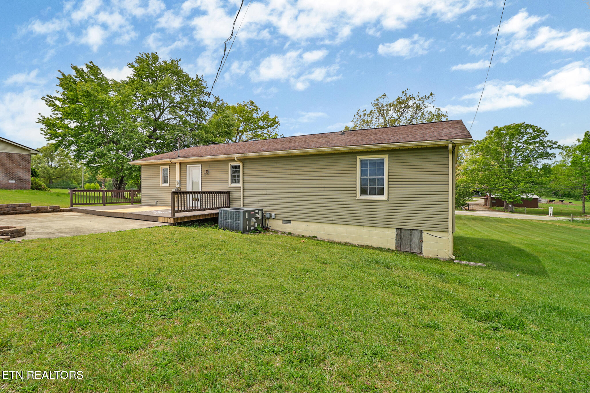 5209 Plateau Road Crossville TN 38571