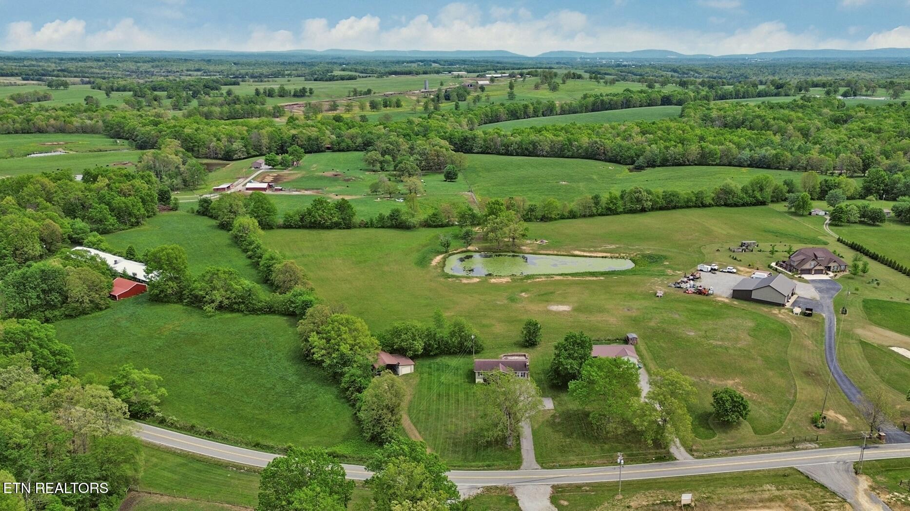 5209 Plateau Road Crossville TN 38571