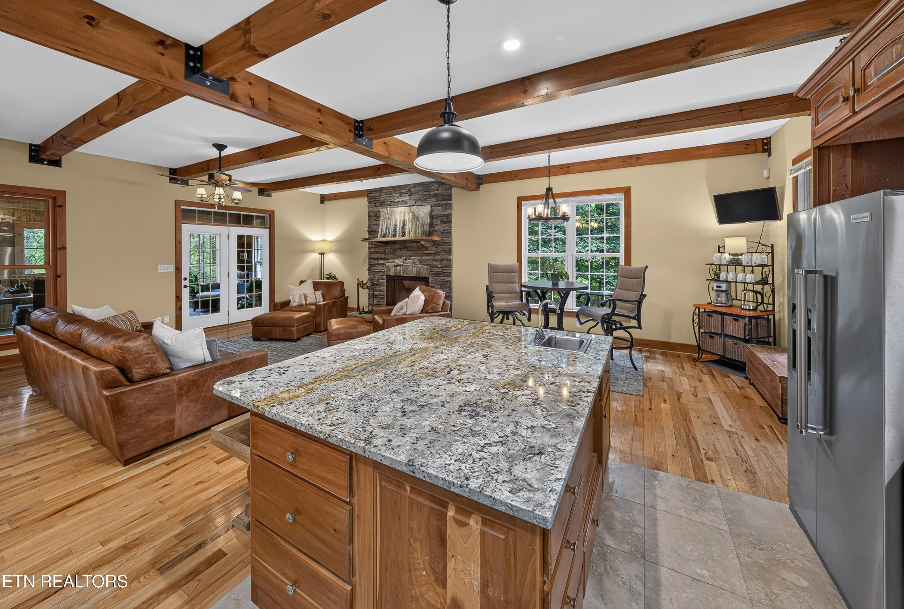 2344 Thunder Mountain Road Sevierville TN 37862