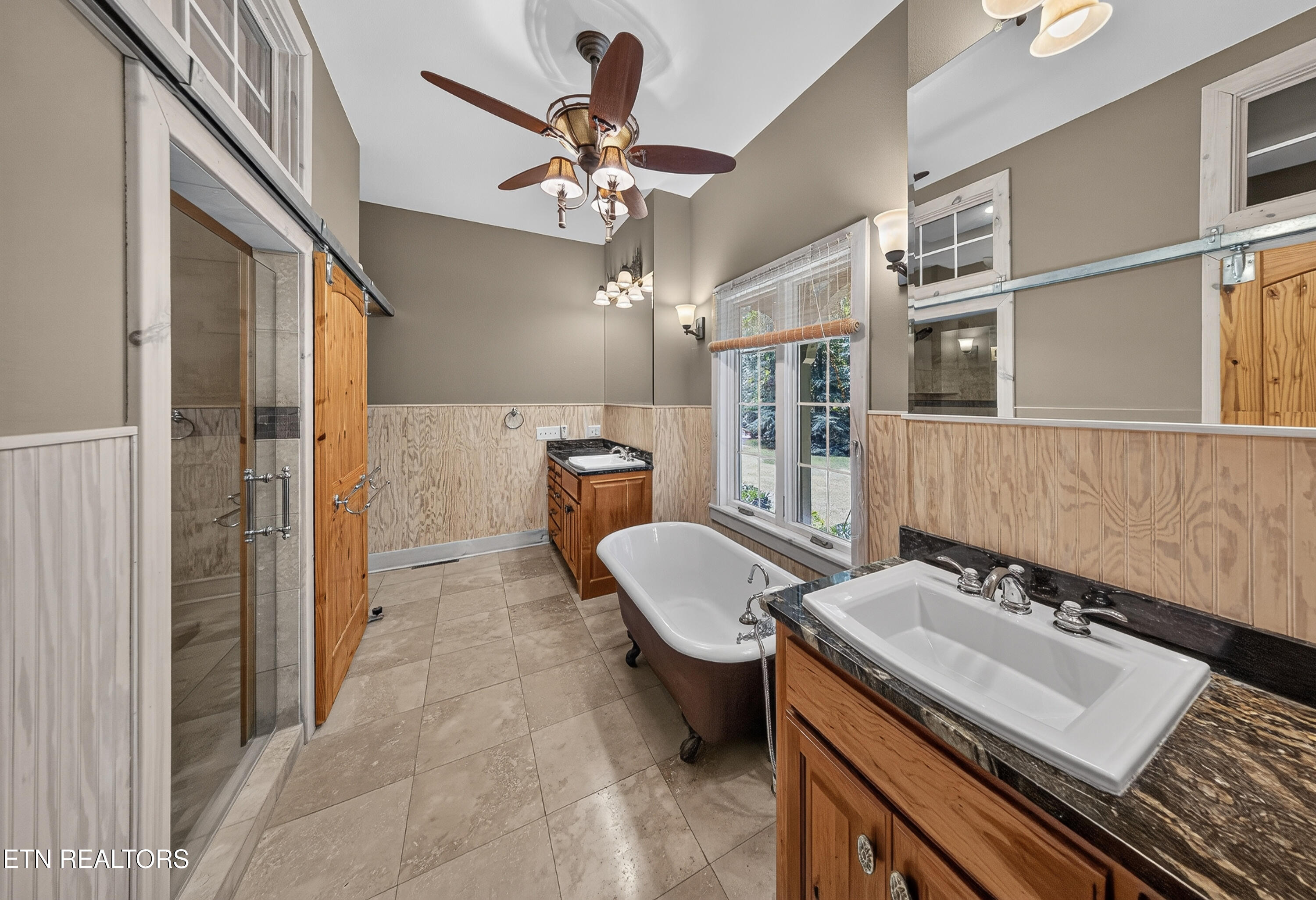 2344 Thunder Mountain Road Sevierville TN 37862