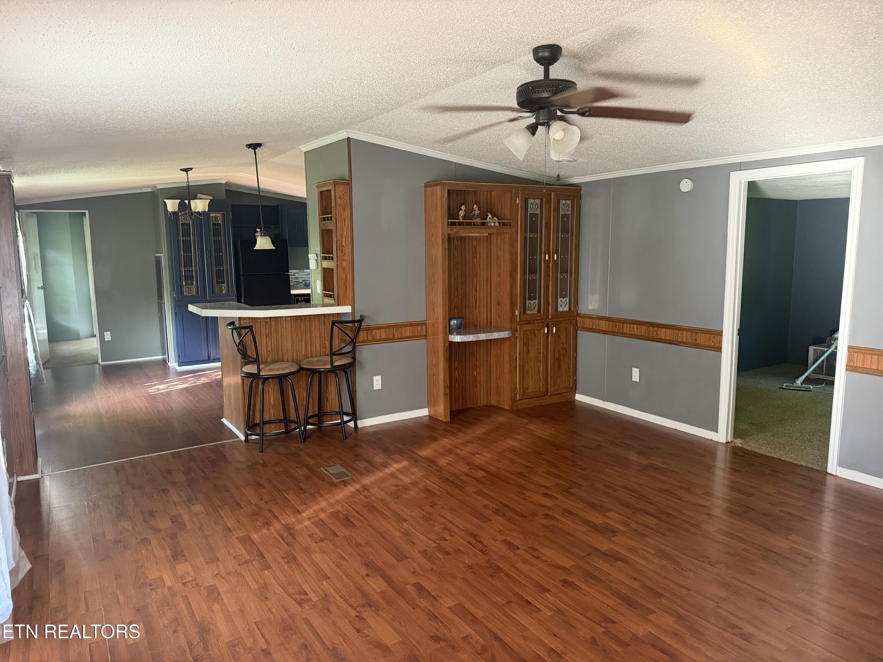 2839 W Old Topside Road Louisville TN 37777