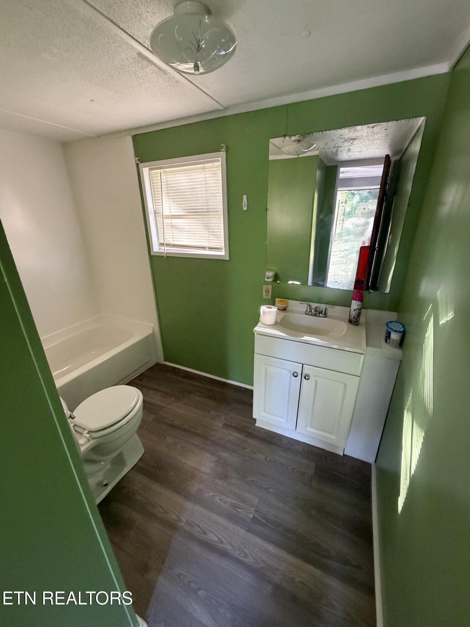 2839 W Old Topside Road Louisville TN 37777