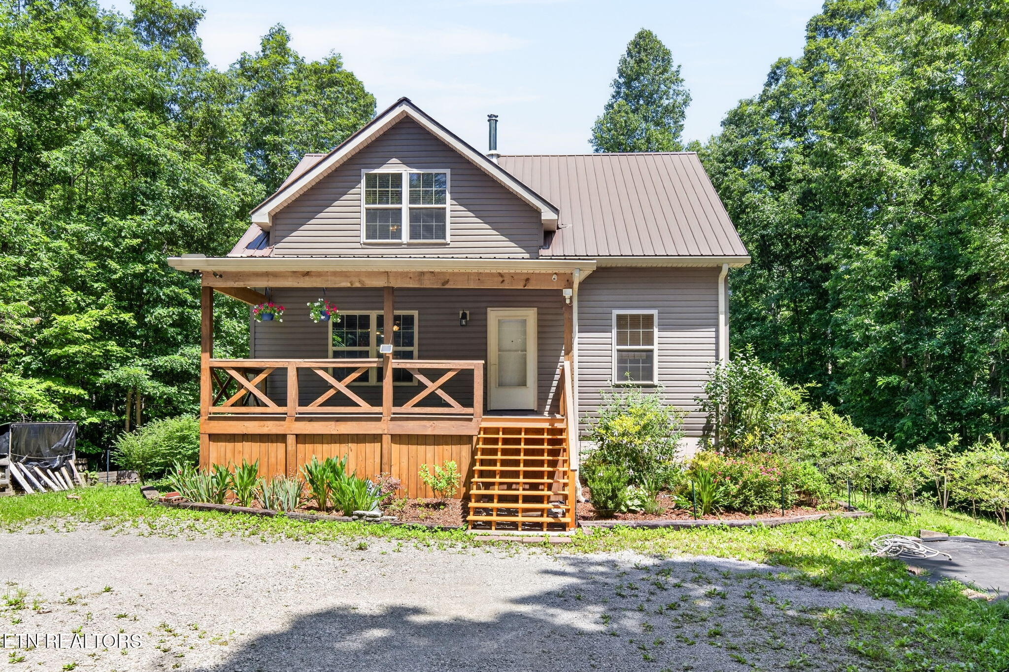 1007 Parkstown Extension Wilder TN 38589