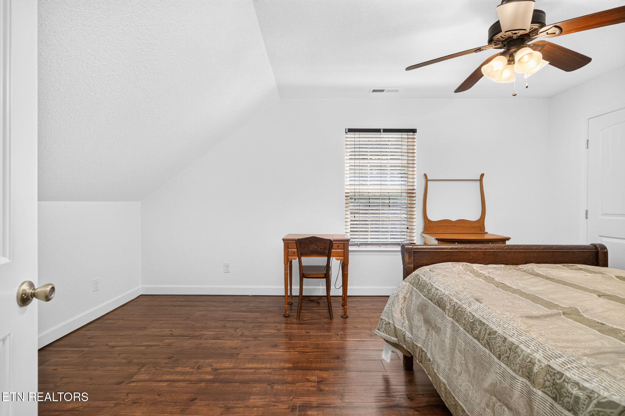 1007 Parkstown Extension Wilder TN 38589