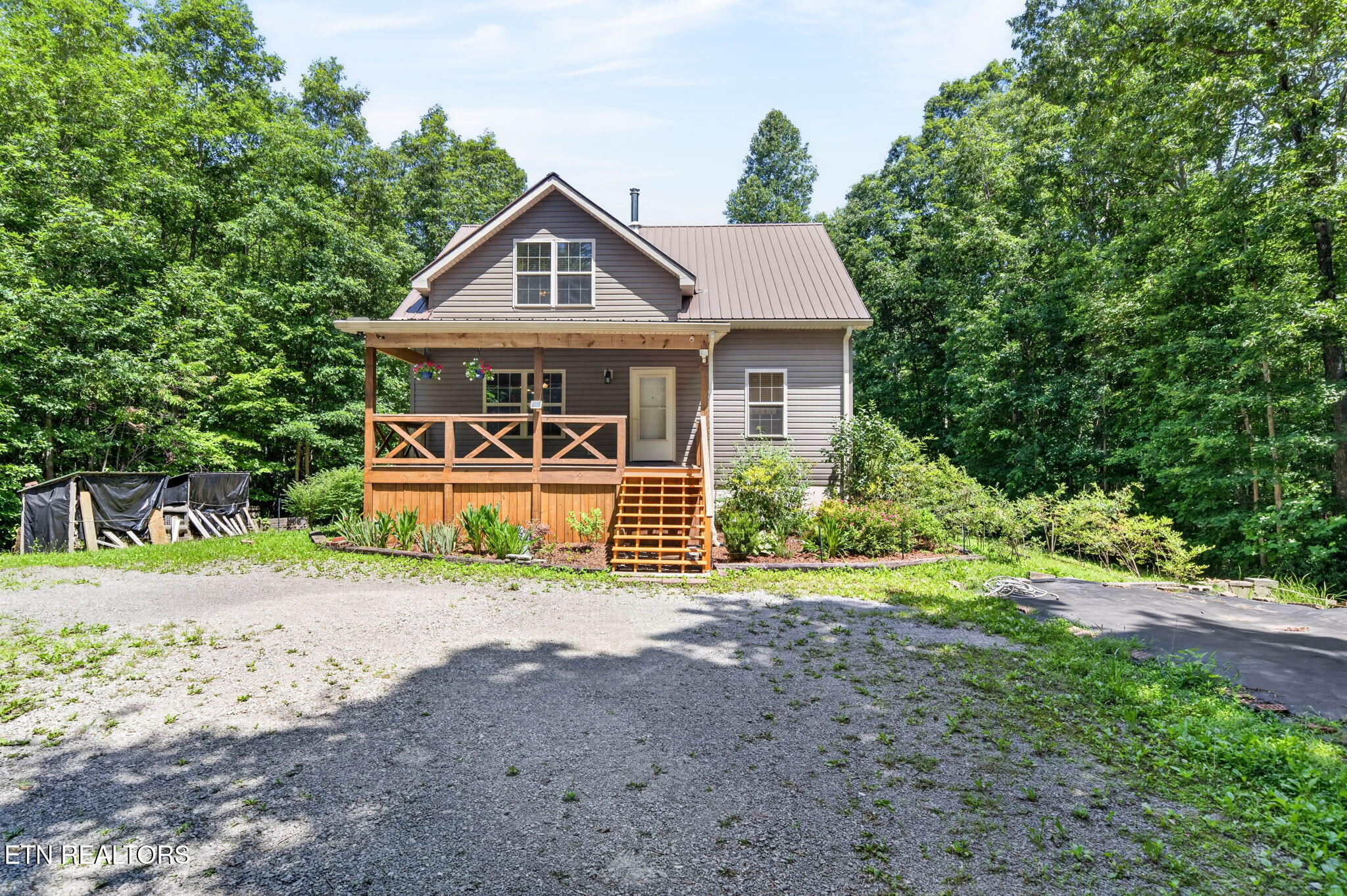 1007 Parkstown Extension Wilder TN 38589