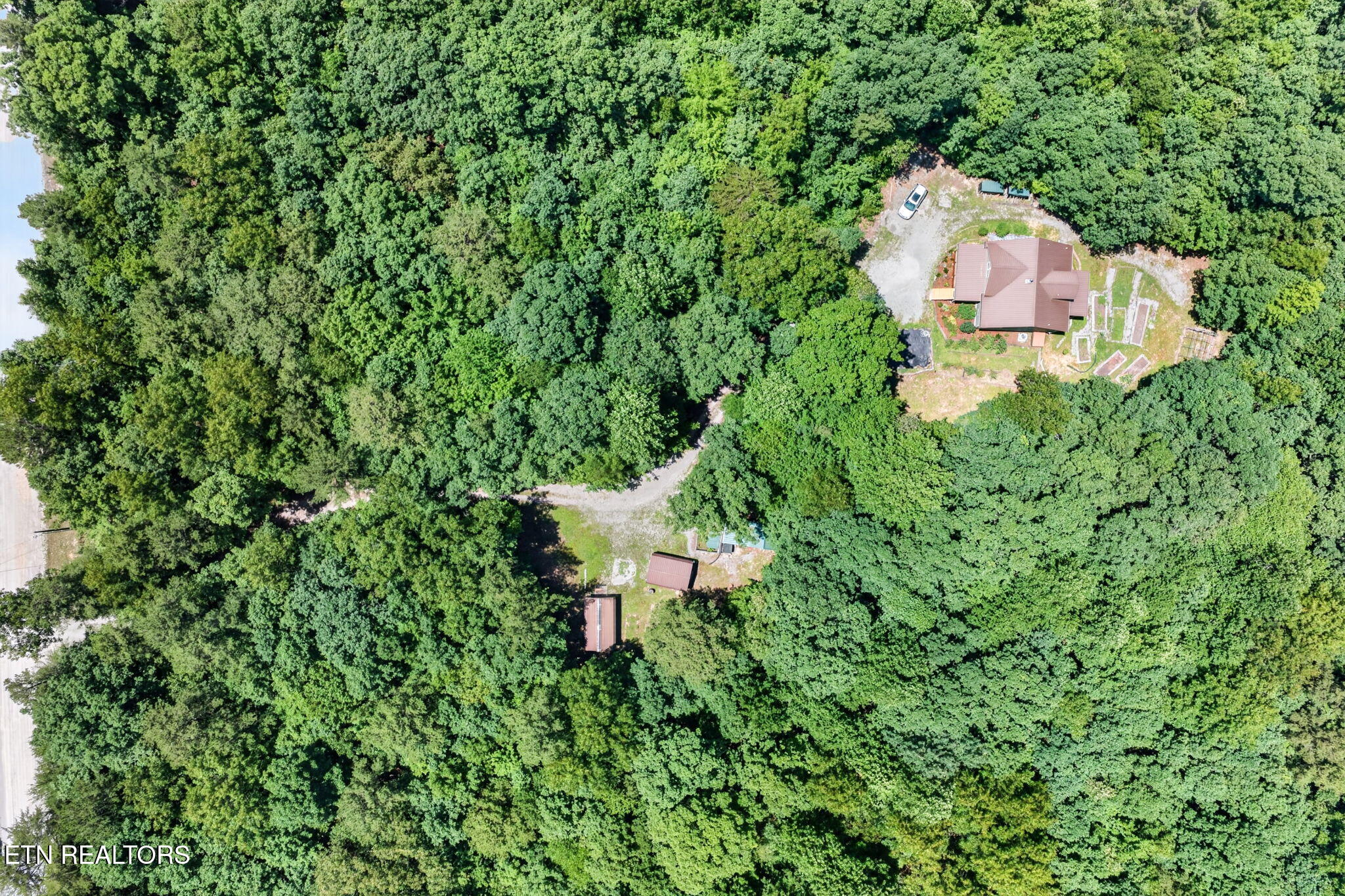 1007 Parkstown Extension Wilder TN 38589