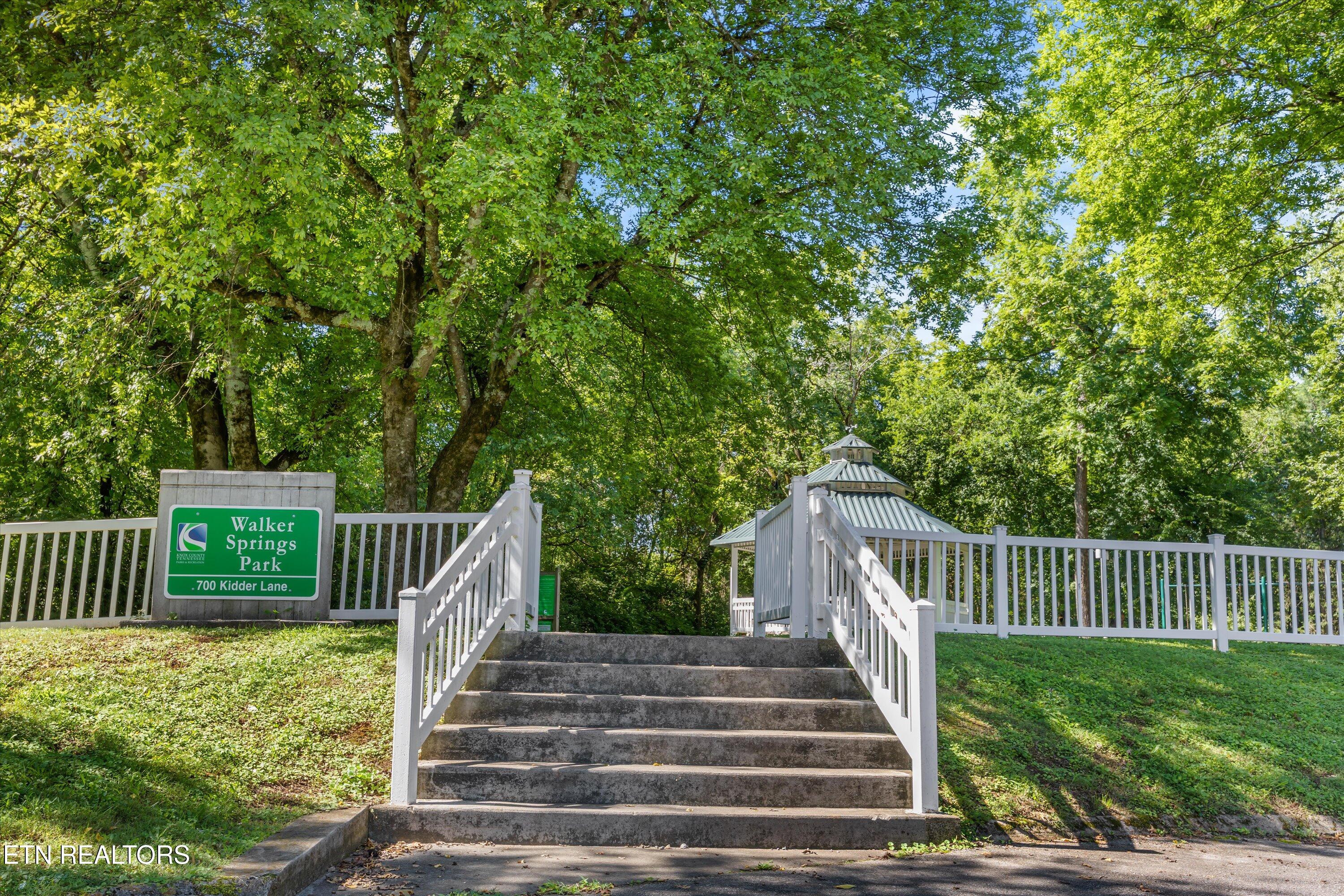 400 Creekview Lane Knoxville TN 37923