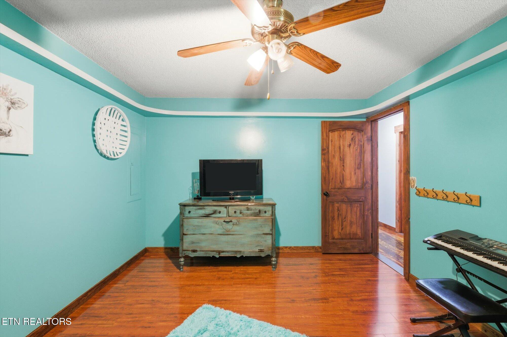 375 County Road 316 Niota TN 37826