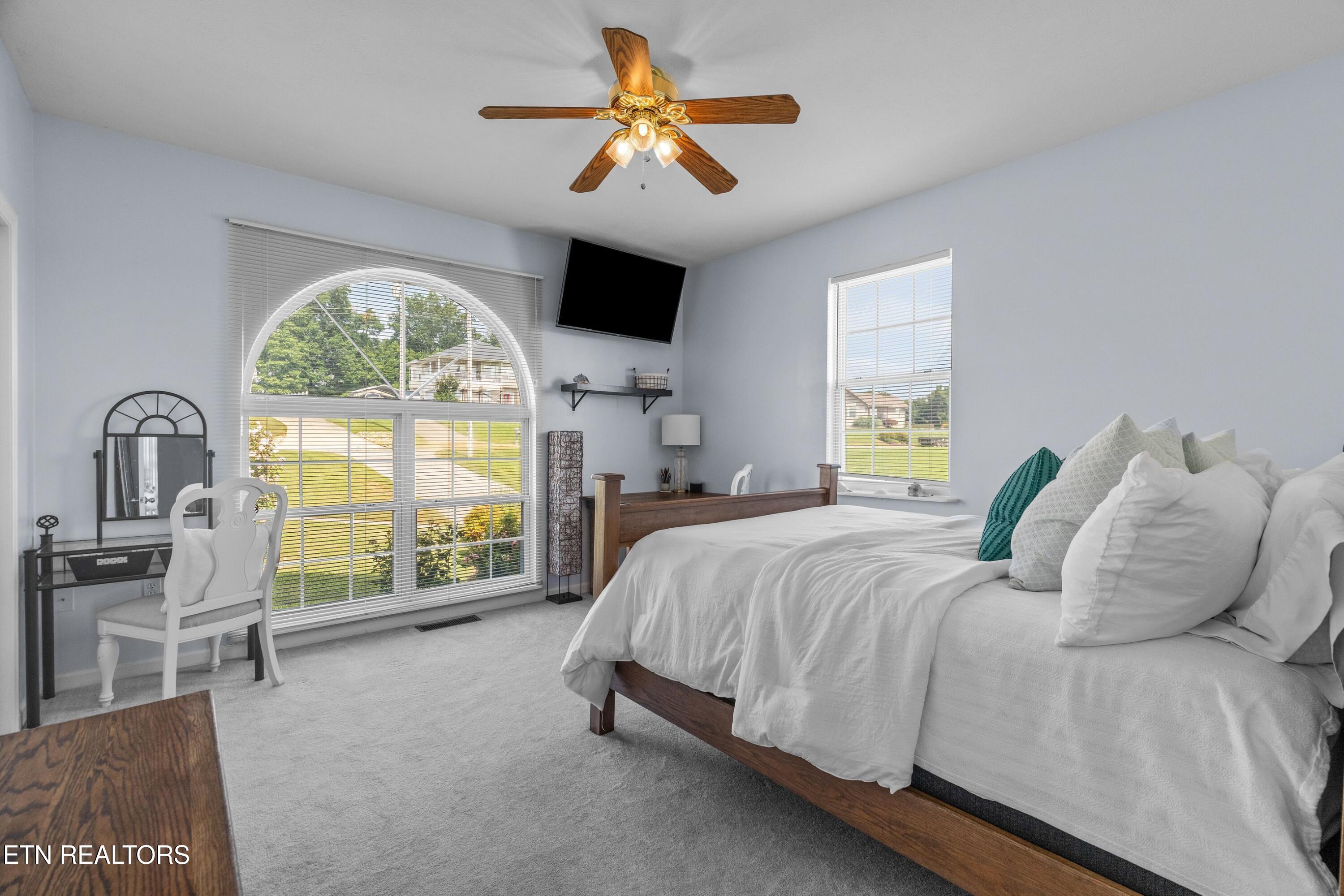 108 Skyline Drive Dandridge TN 37725
