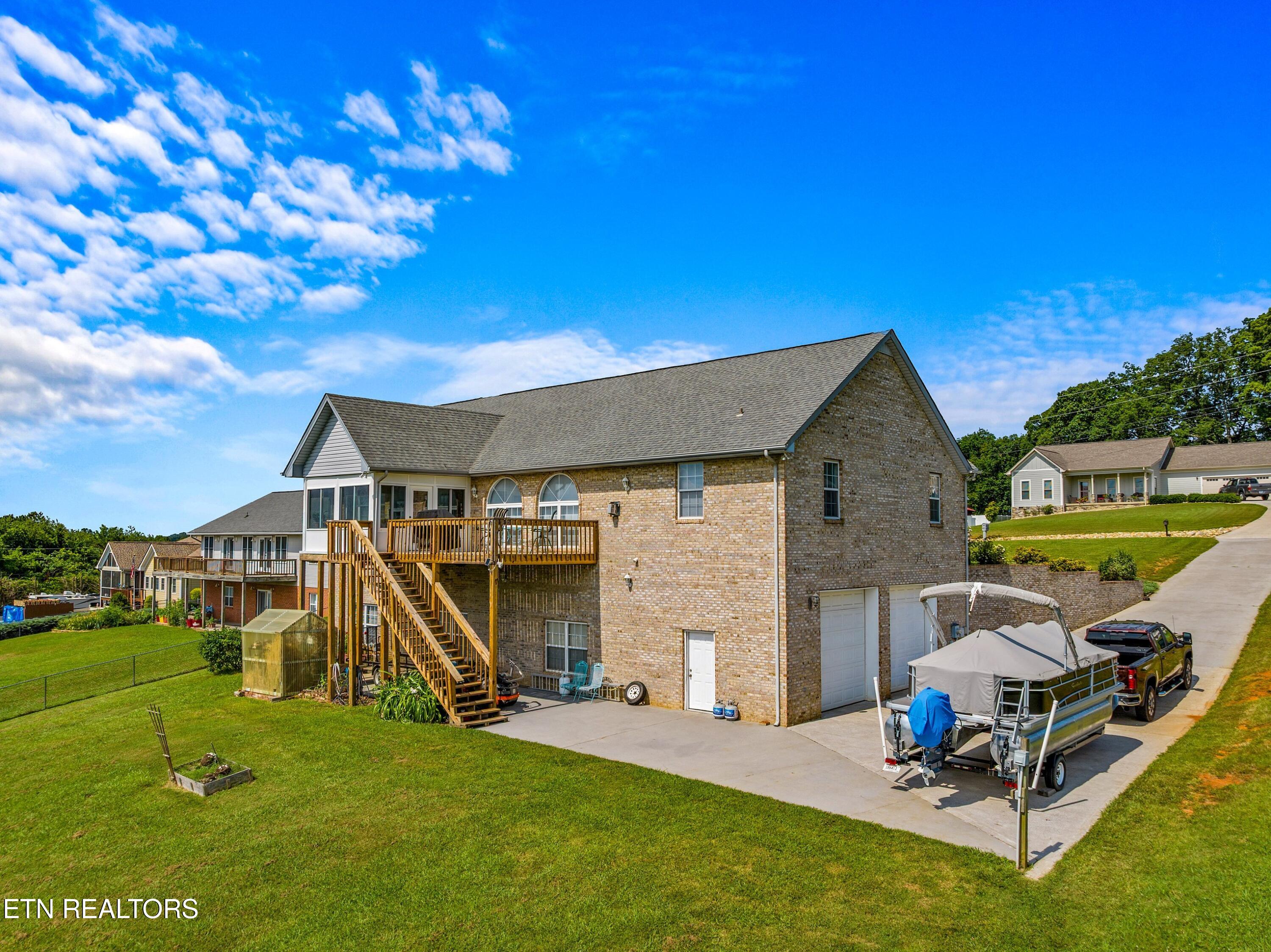 108 Skyline Drive Dandridge TN 37725