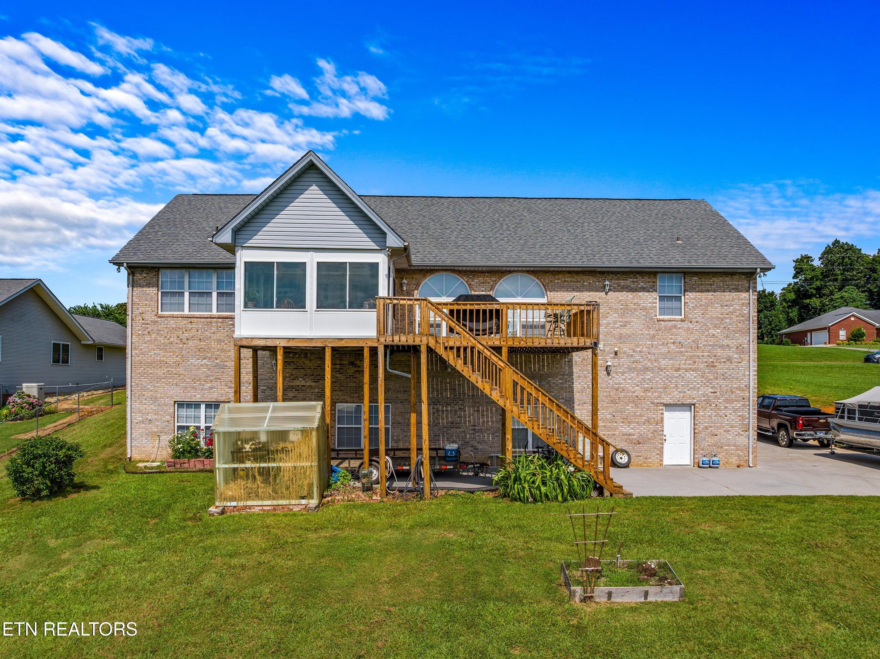 108 Skyline Drive Dandridge TN 37725
