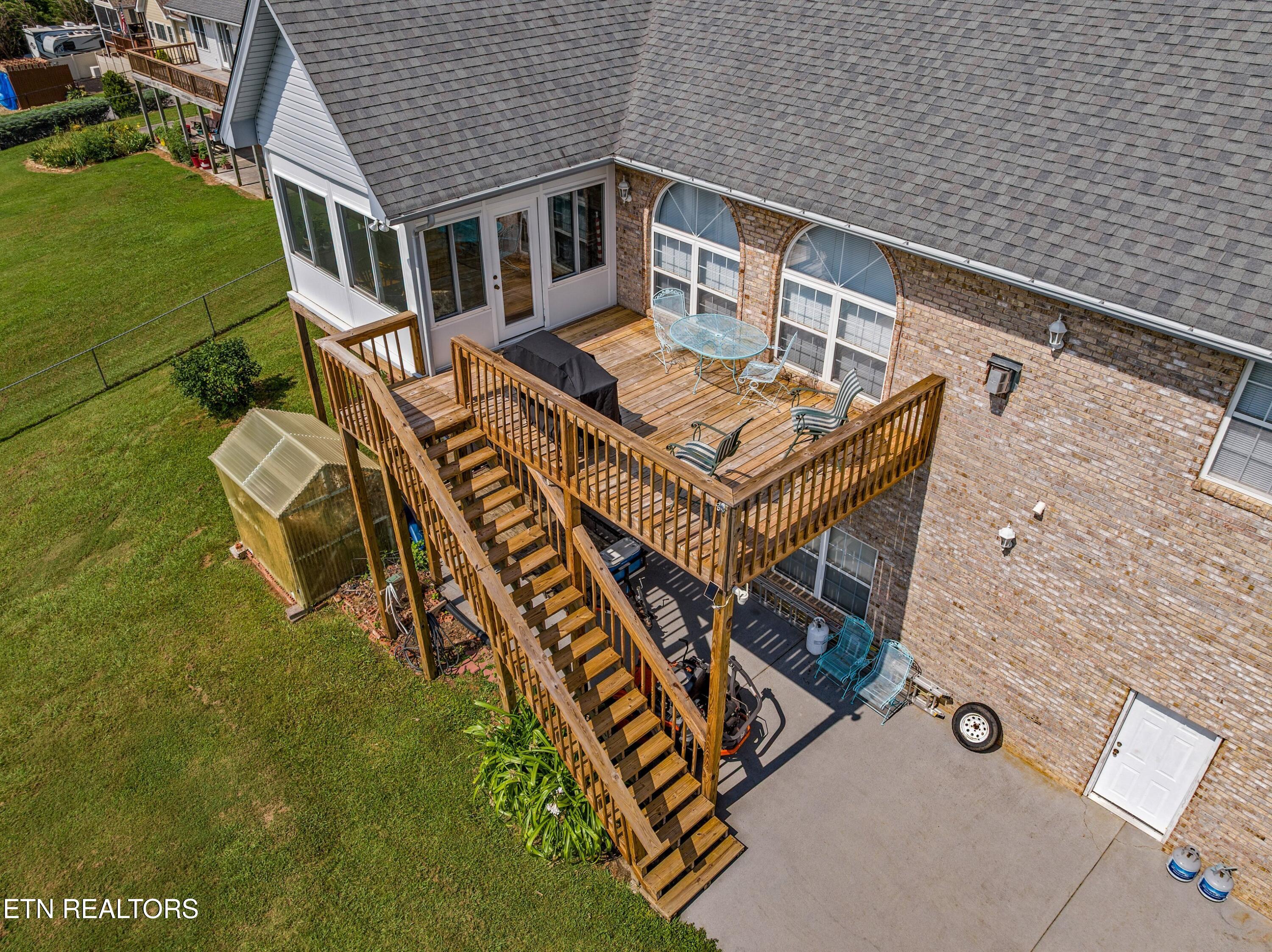 108 Skyline Drive Dandridge TN 37725