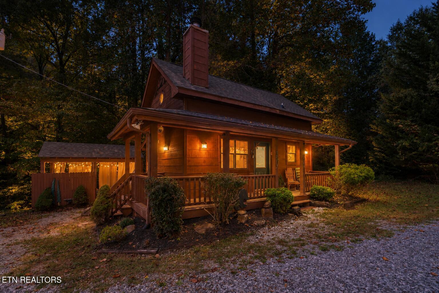 2107 Jeans Way Pigeon Forge TN 37876