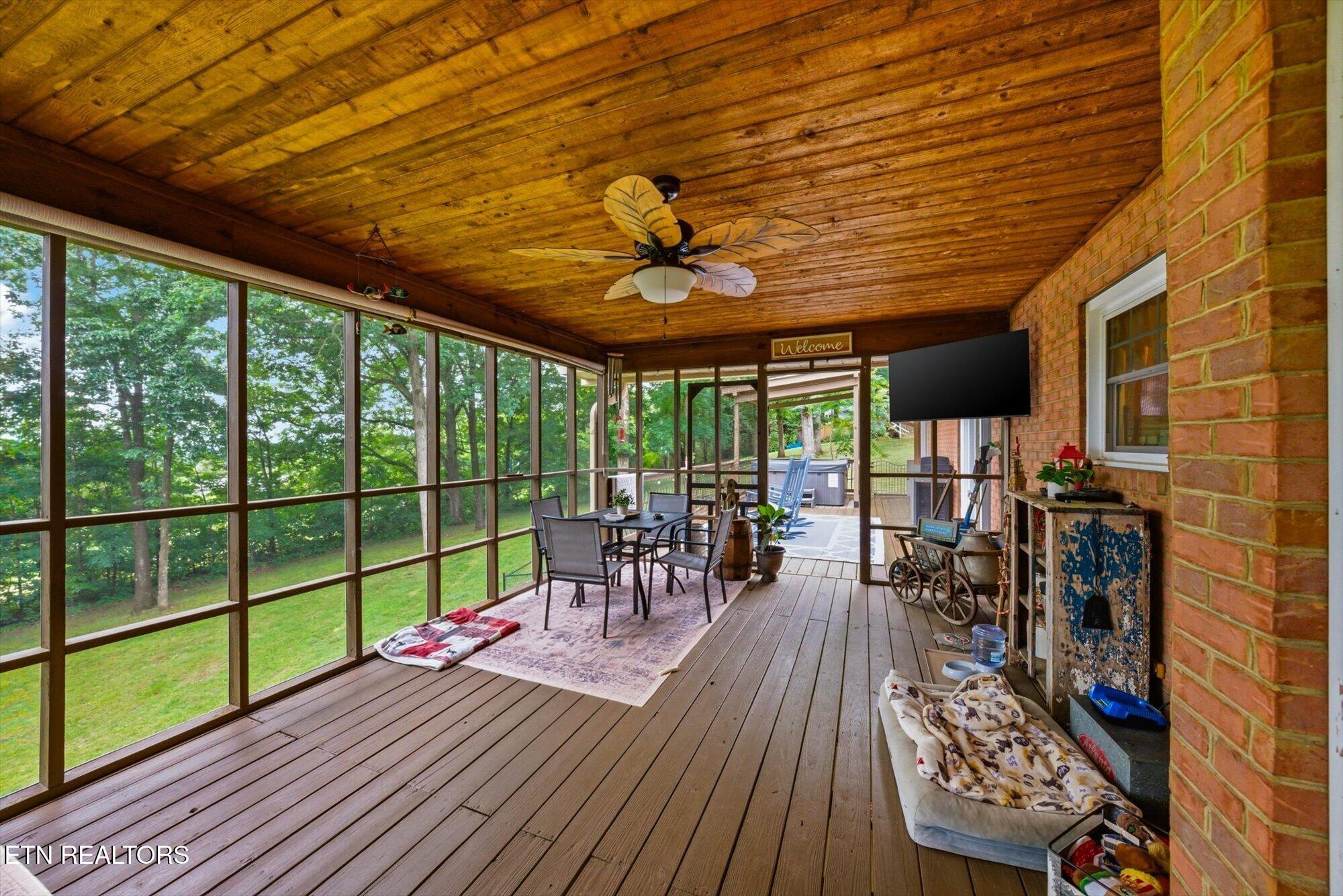 827 Hinkle Estates Drive Seymour TN 37865