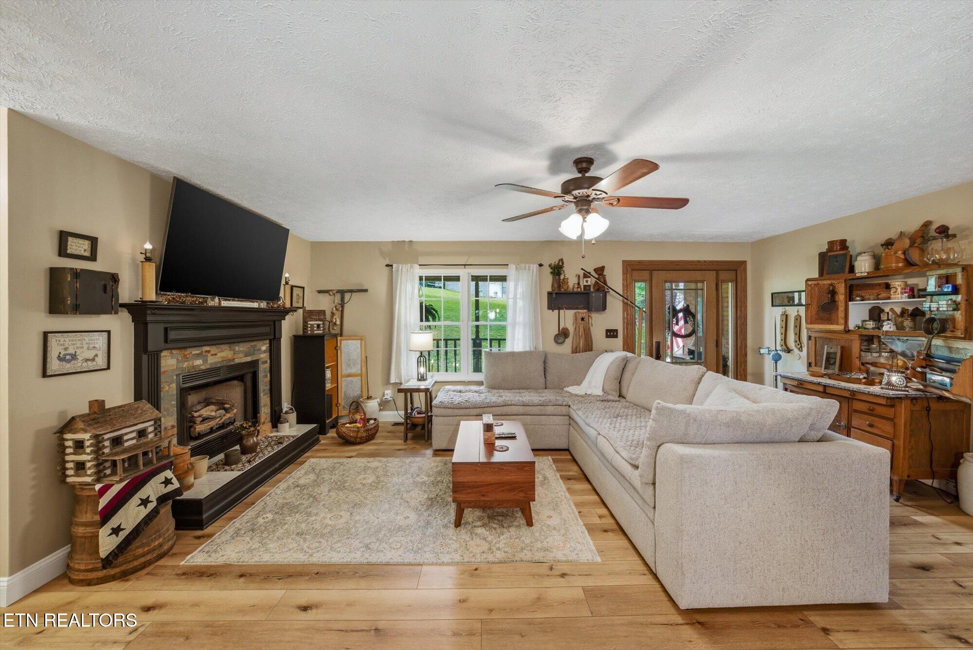 827 Hinkle Estates Drive Seymour TN 37865