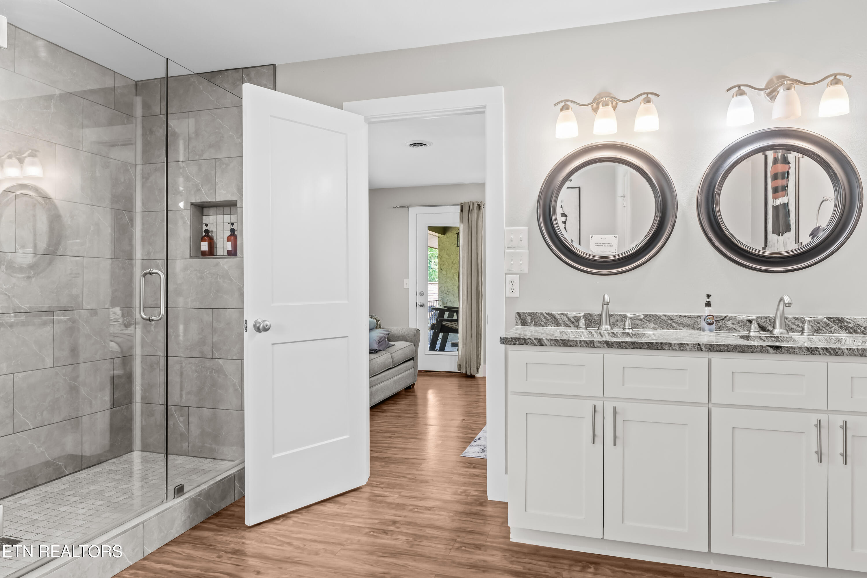 4059 Hitching Post Road Pigeon Forge TN 37863