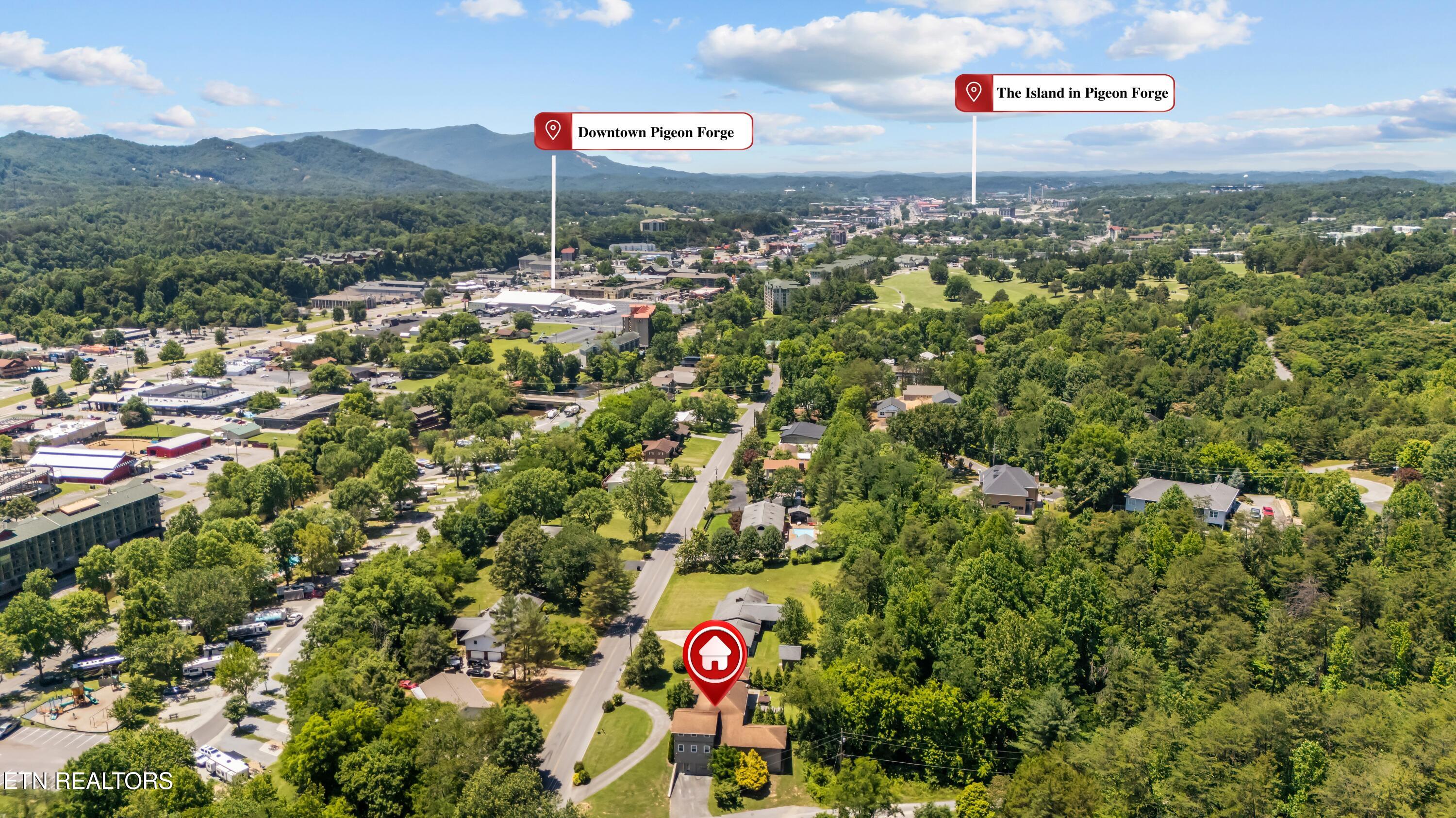 4059 Hitching Post Road Pigeon Forge TN 37863