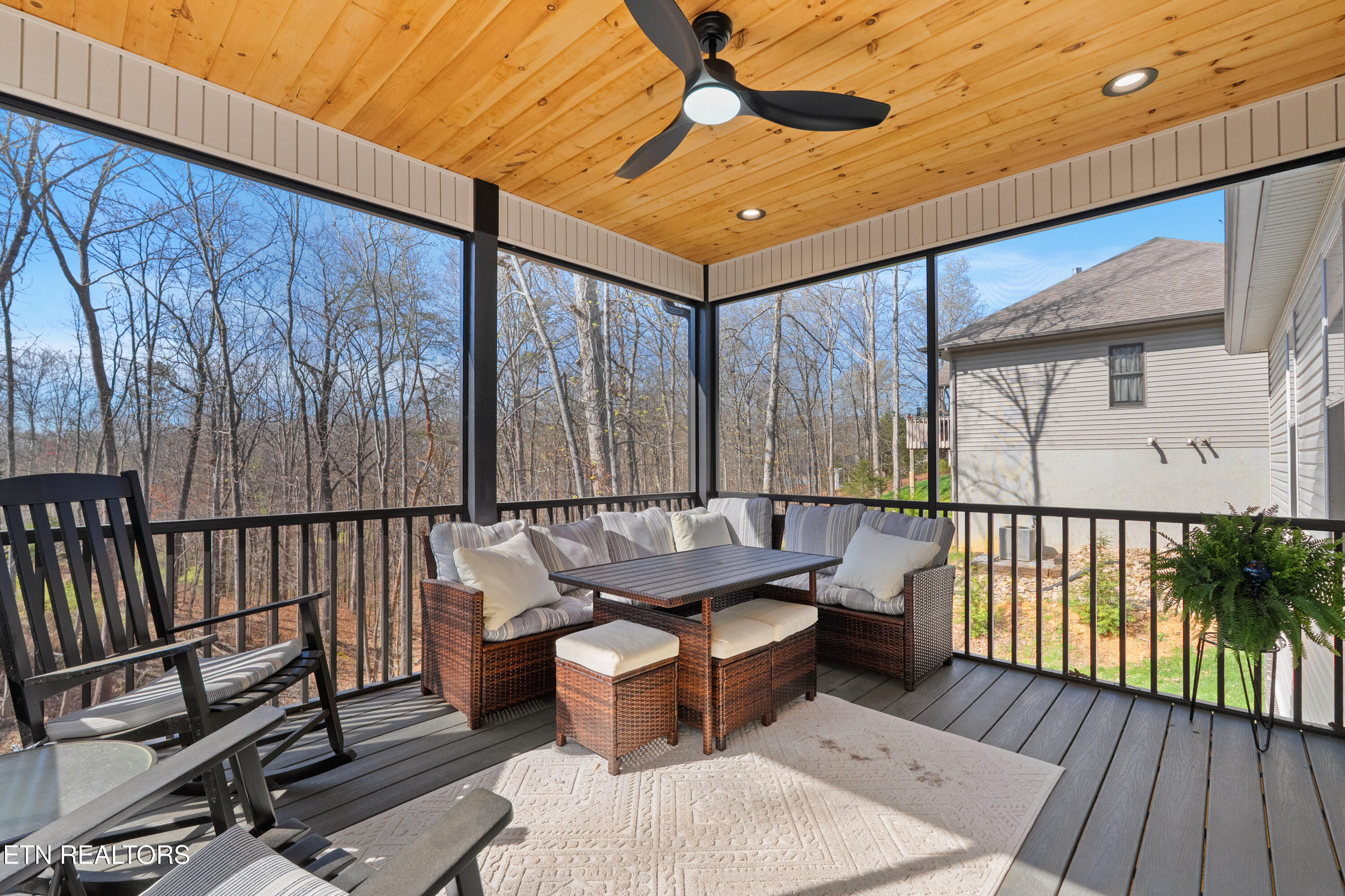 204 Osage Lane Loudon TN 37774