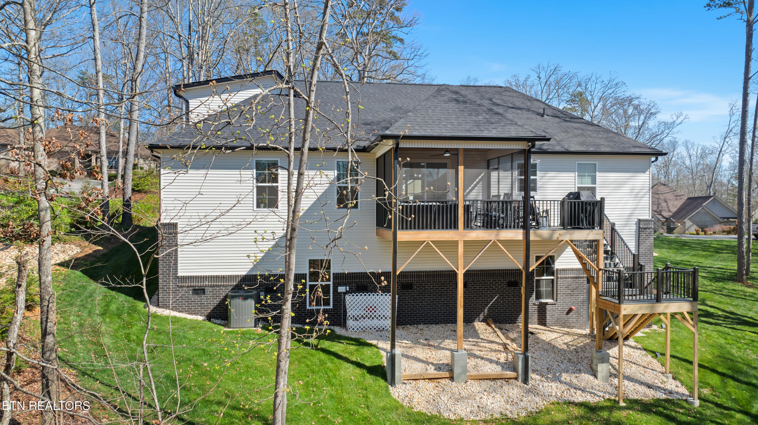 204 Osage Lane Loudon TN 37774