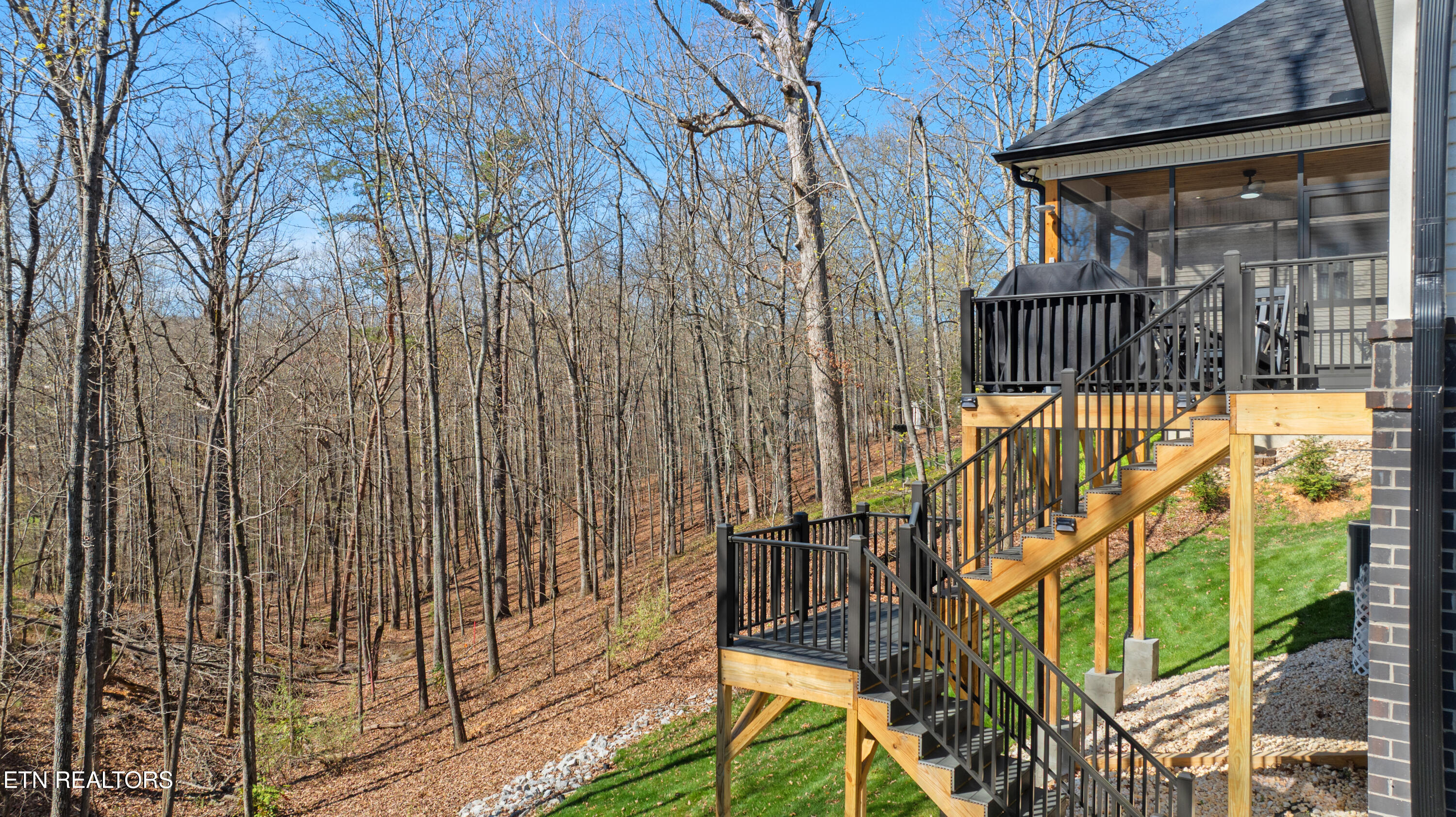 204 Osage Lane Loudon TN 37774