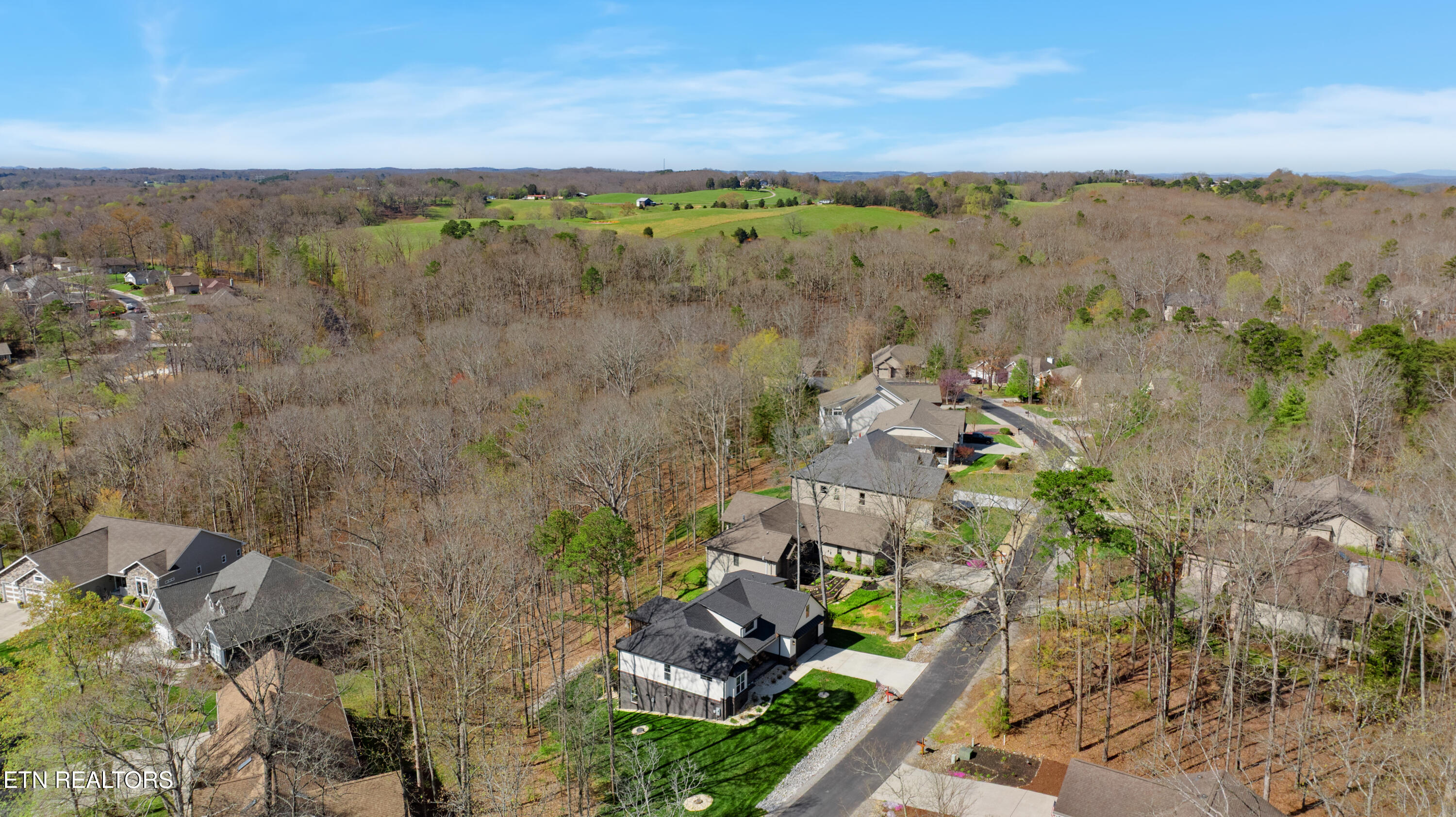 204 Osage Lane Loudon TN 37774