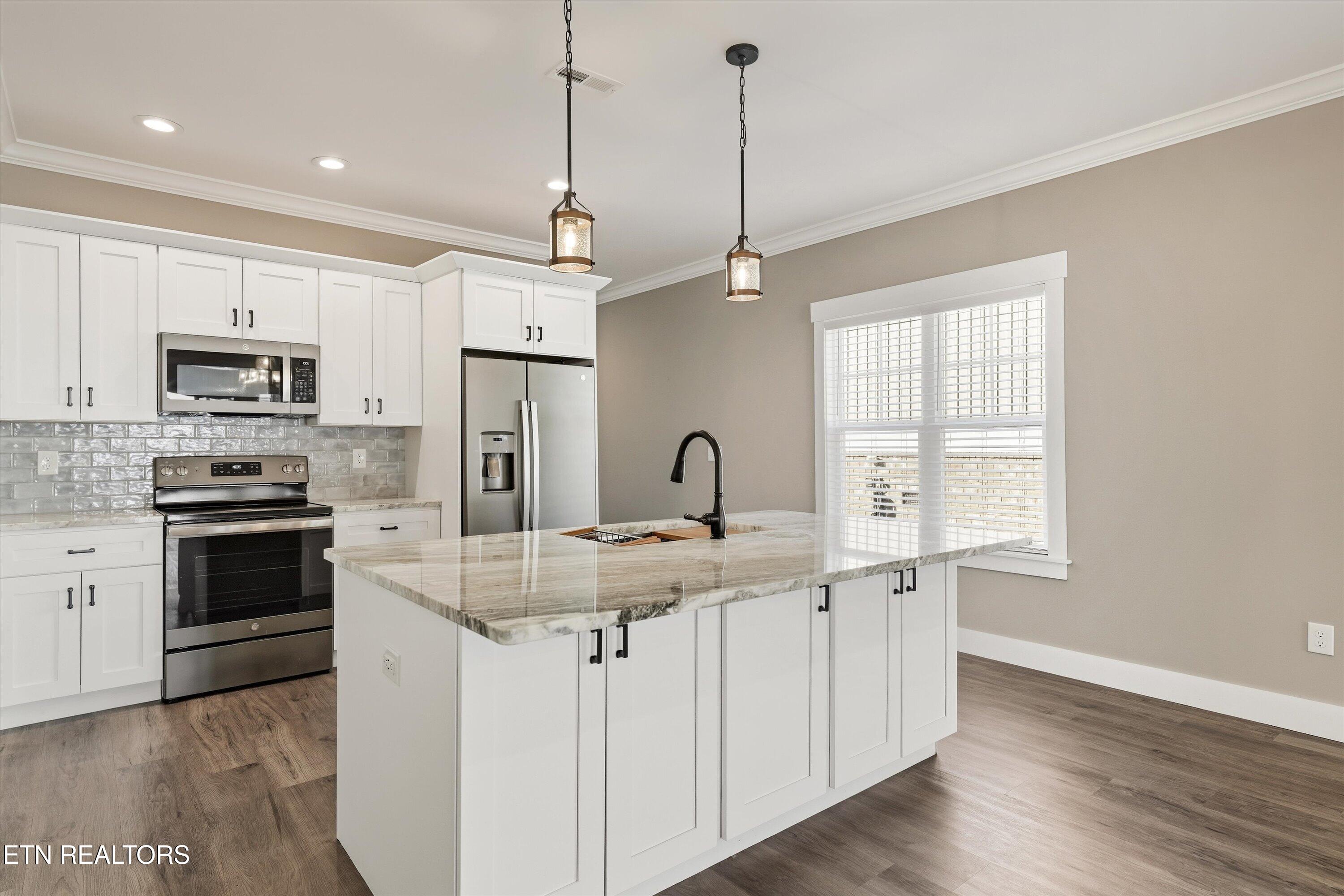 606 Johnson Estate Lane Sevierville TN 37862