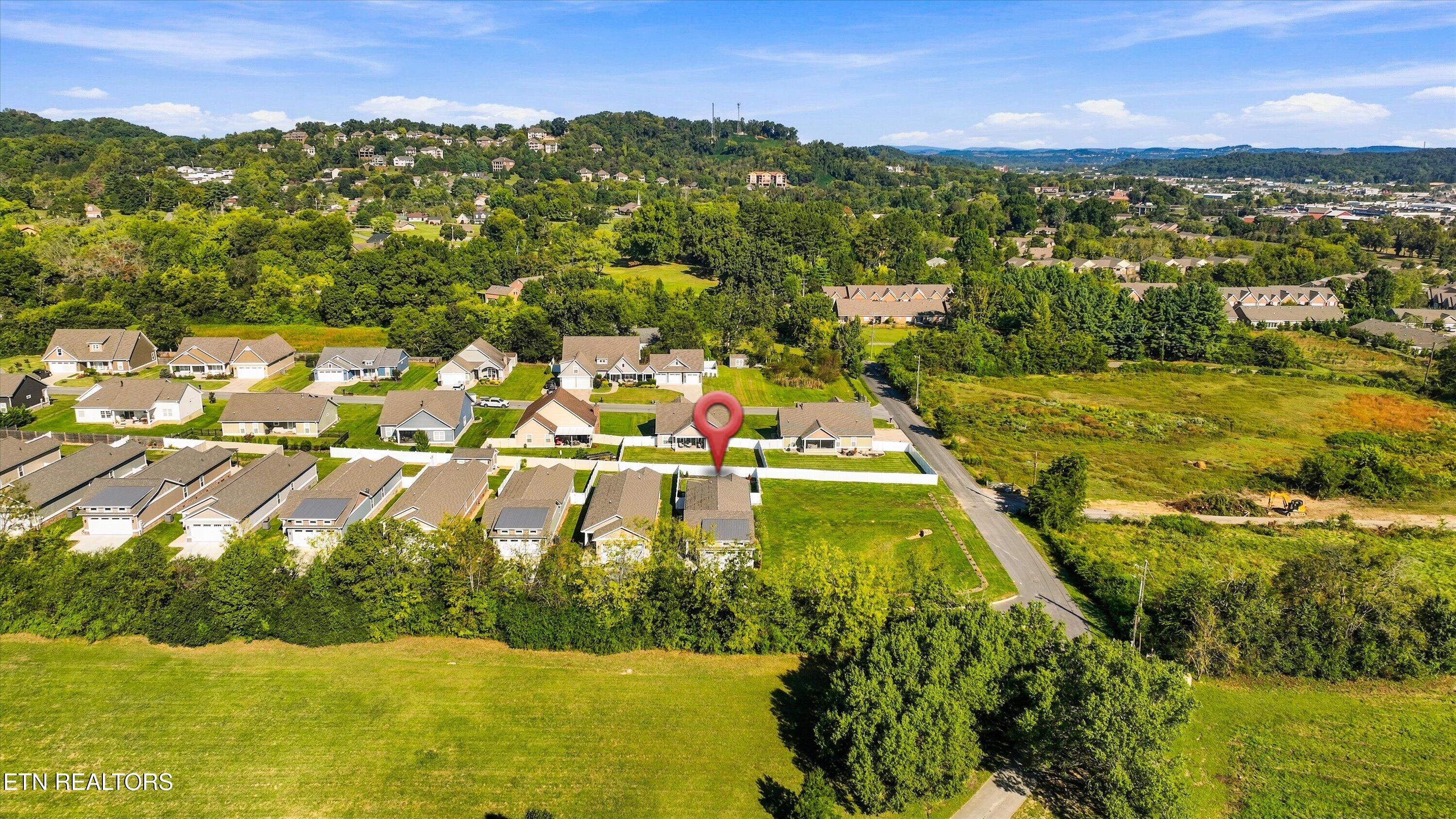 606 Johnson Estate Lane Sevierville TN 37862