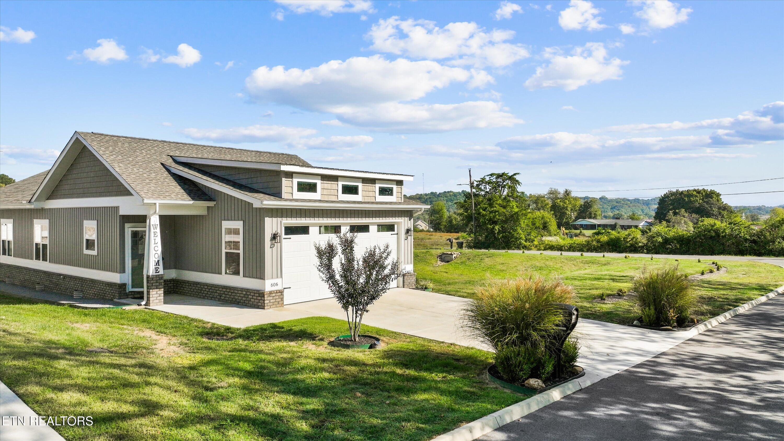 606 Johnson Estate Lane Sevierville TN 37862