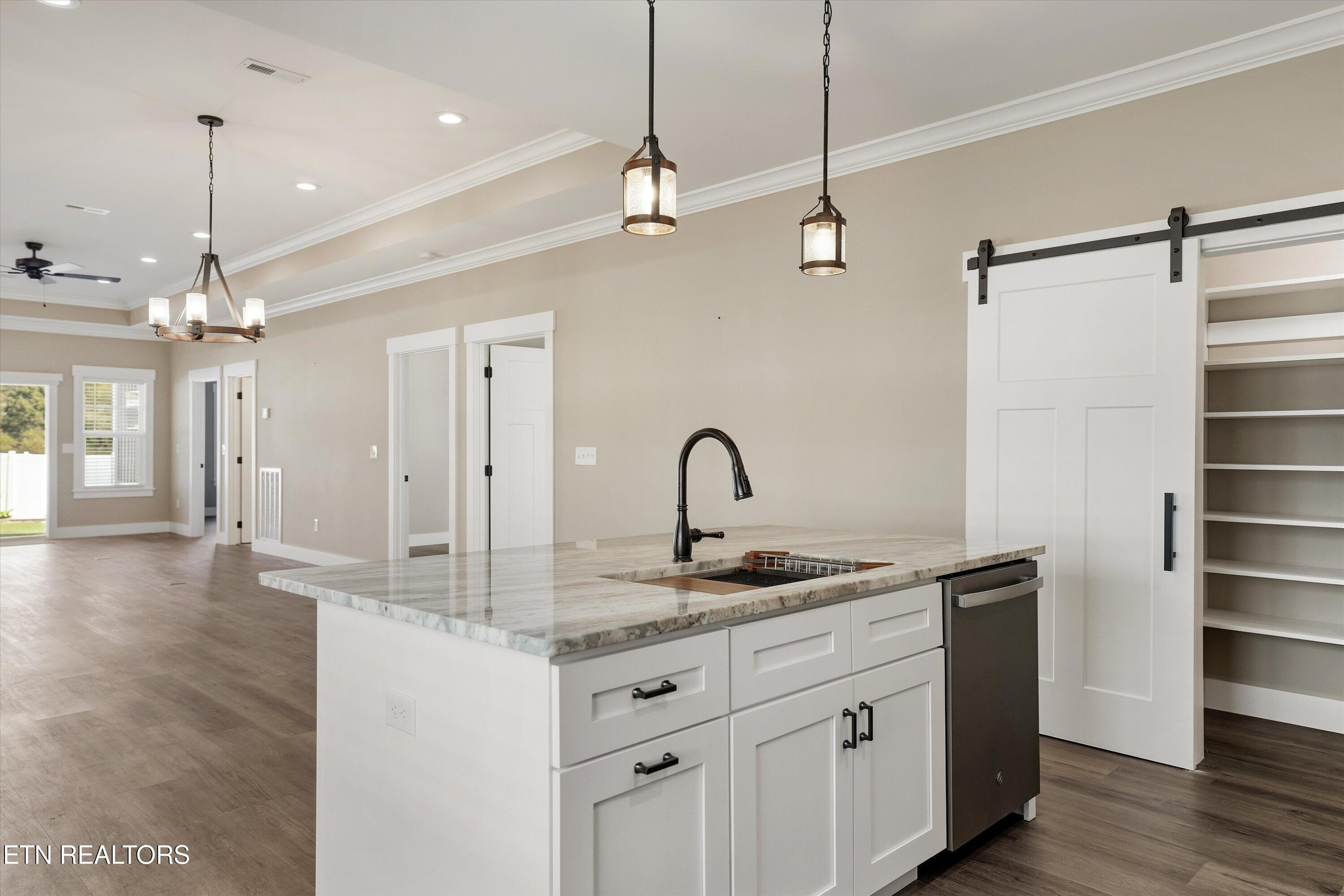 606 Johnson Estate Lane Sevierville TN 37862