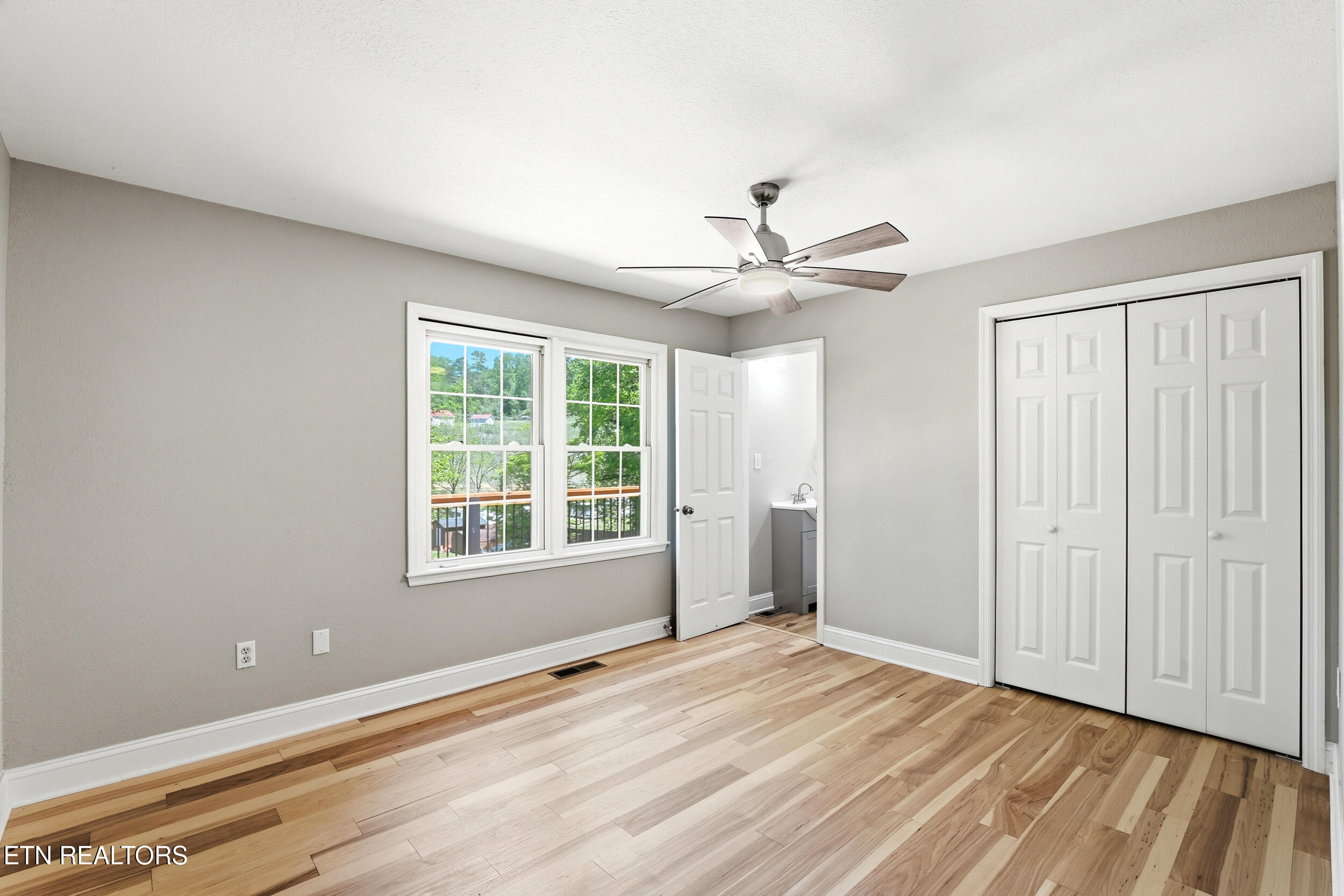 118 Clark Lane Harriman TN 37748
