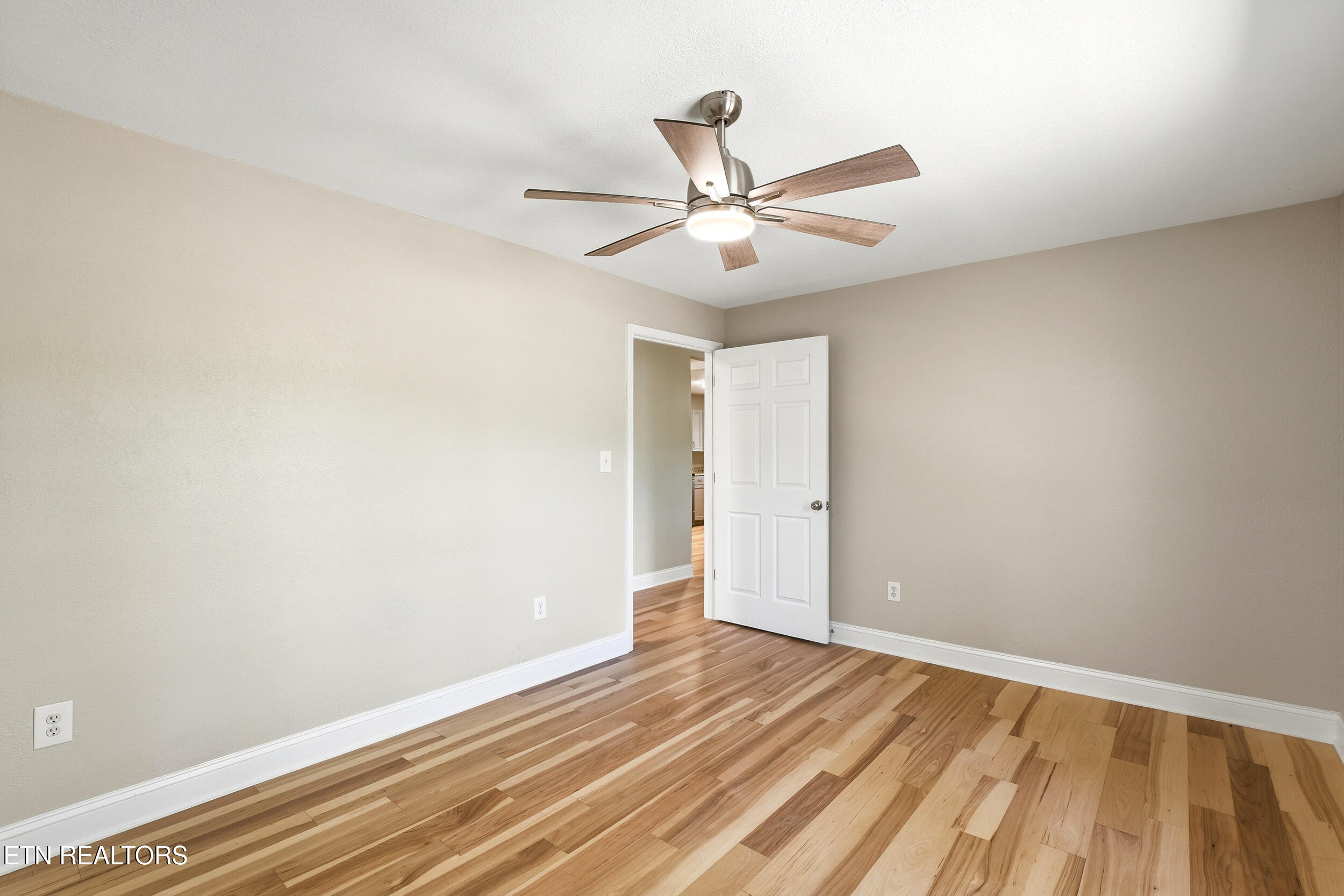 118 Clark Lane Harriman TN 37748