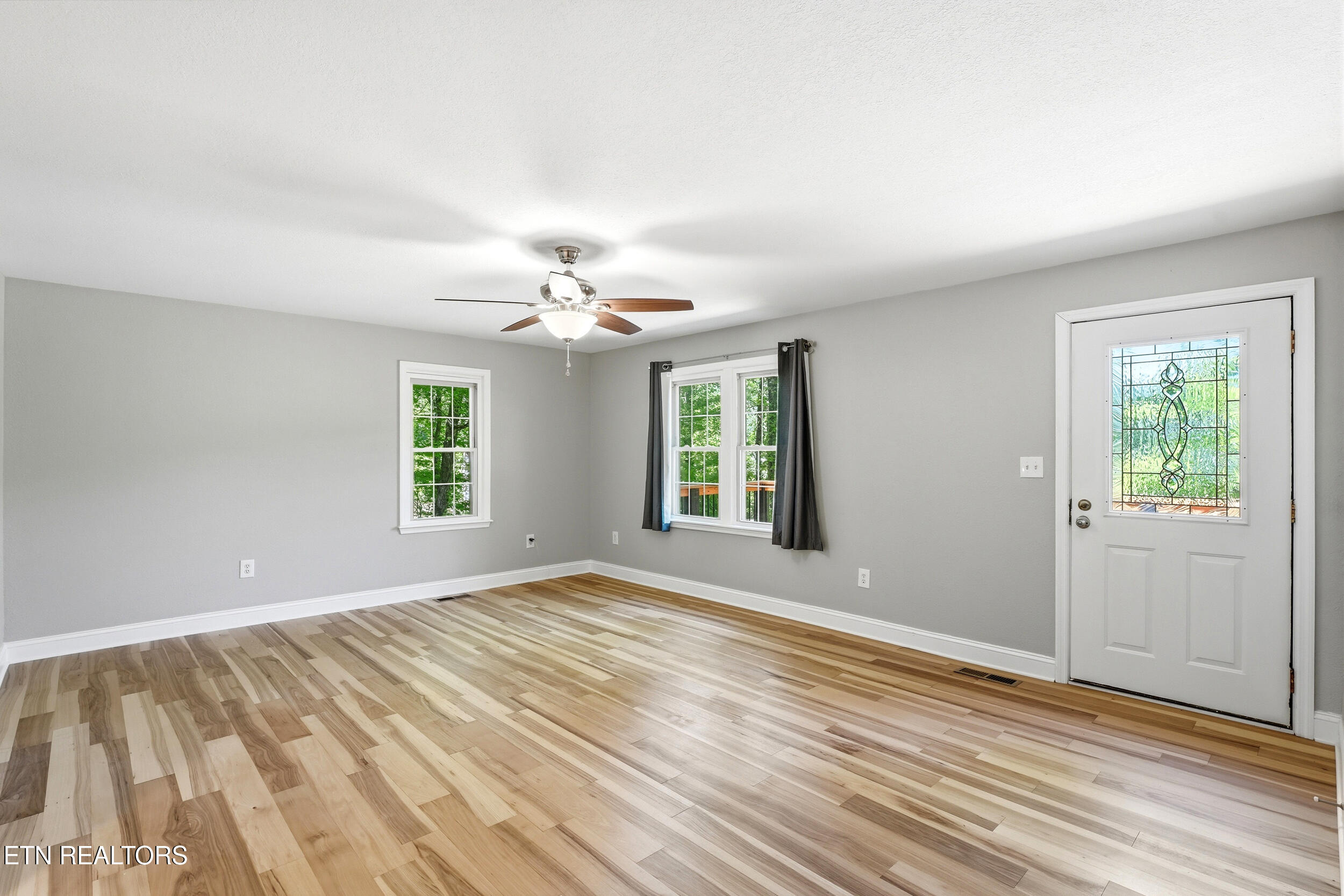 118 Clark Lane Harriman TN 37748
