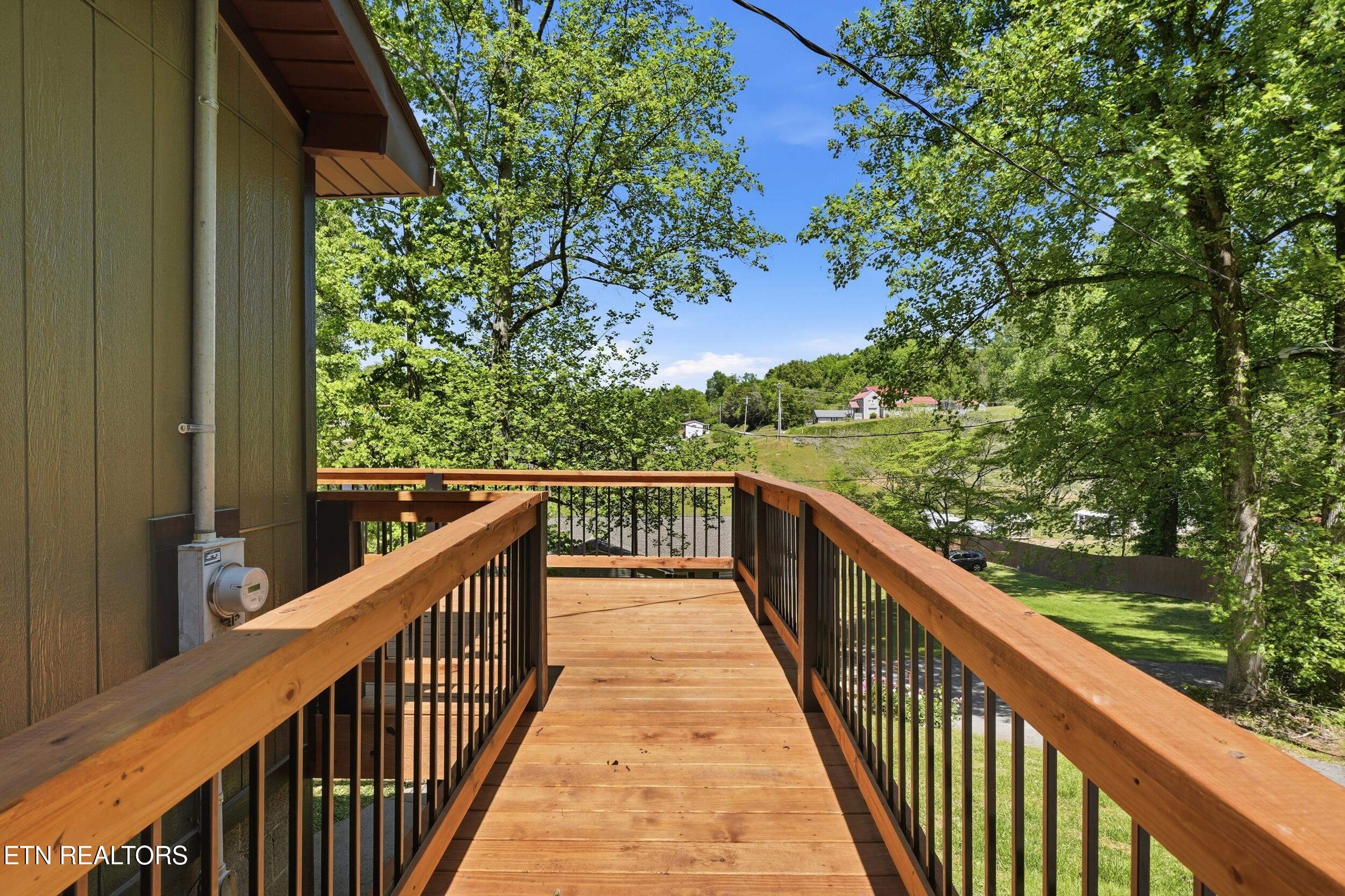118 Clark Lane Harriman TN 37748