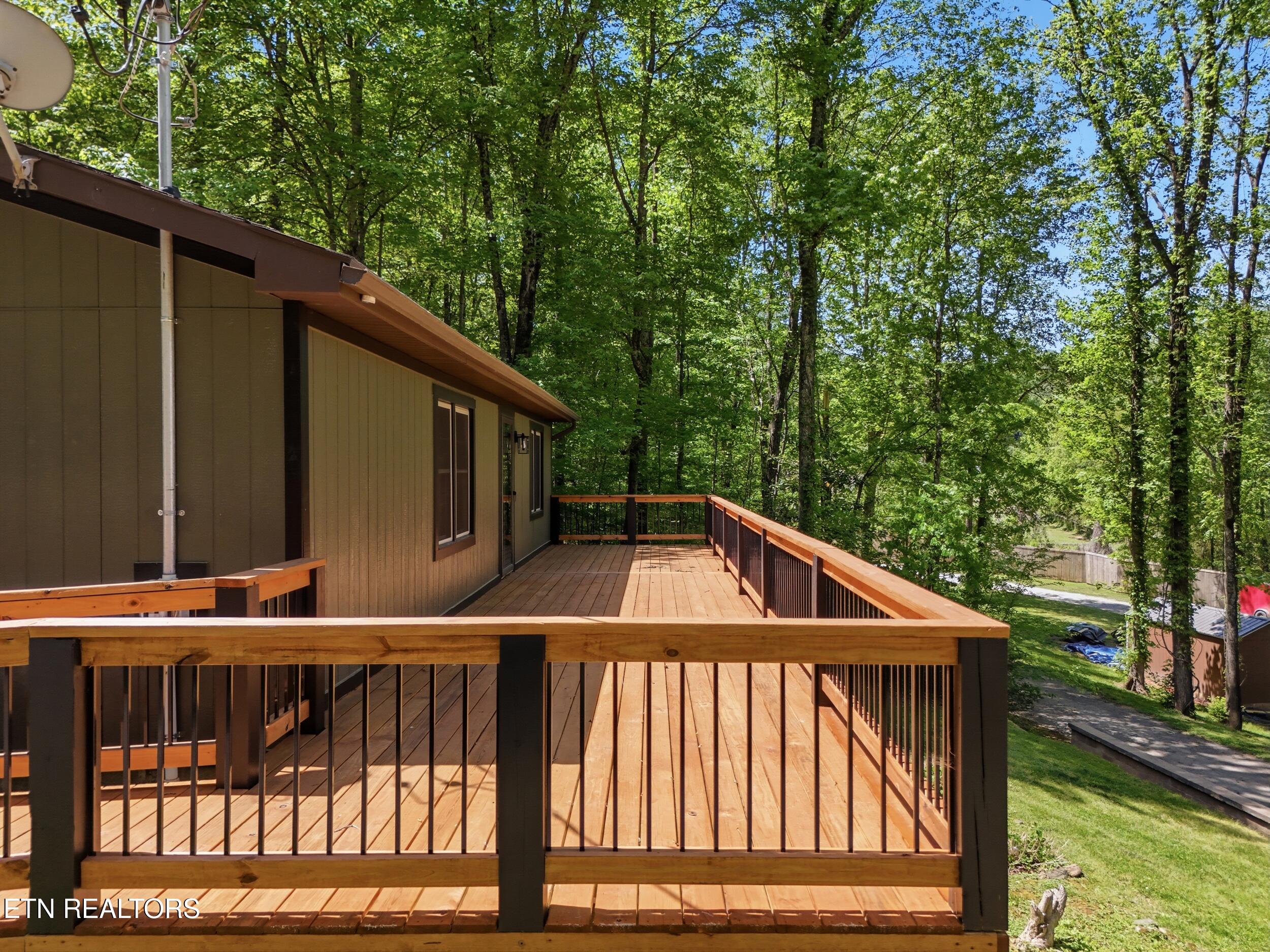 118 Clark Lane Harriman TN 37748