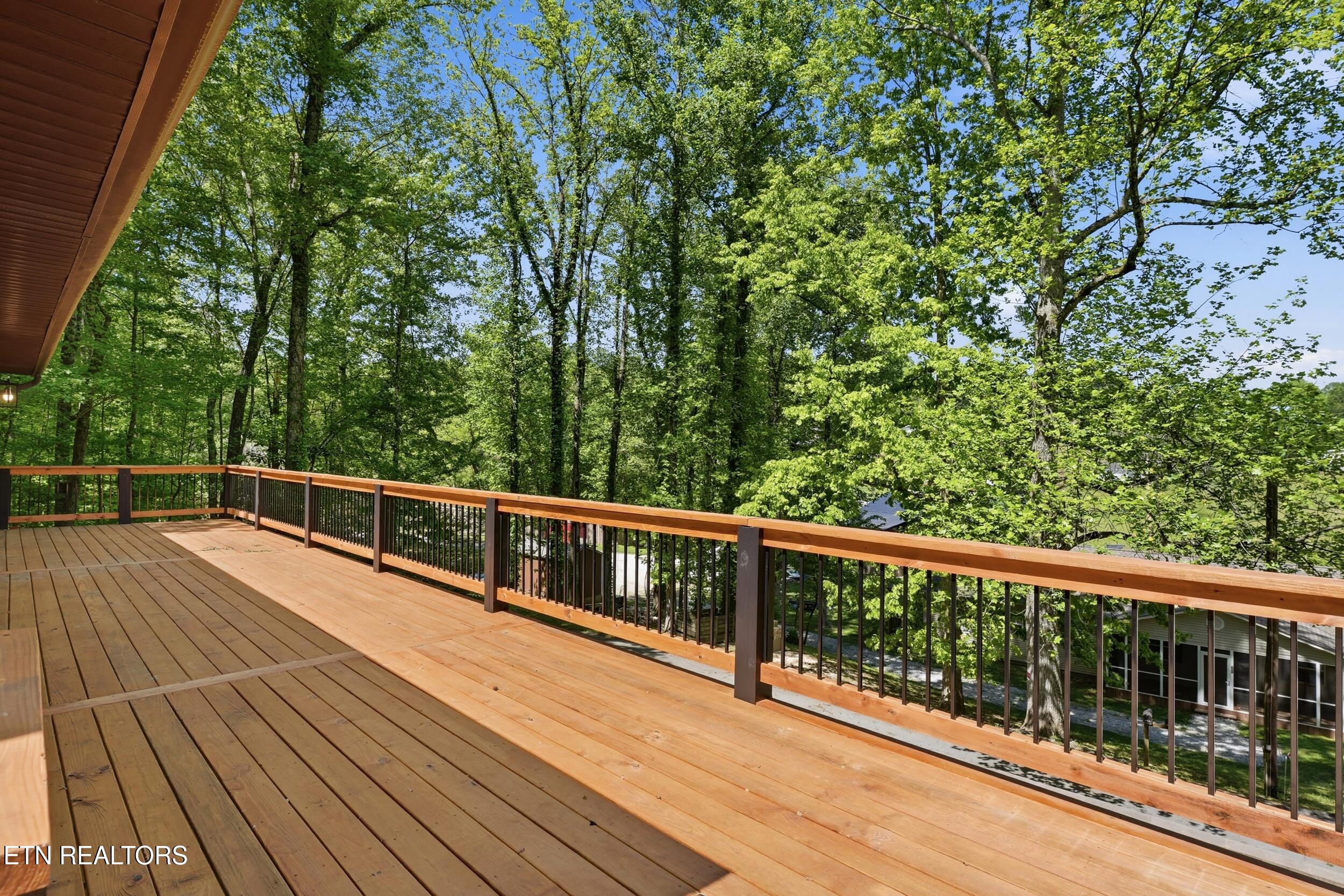 118 Clark Lane Harriman TN 37748