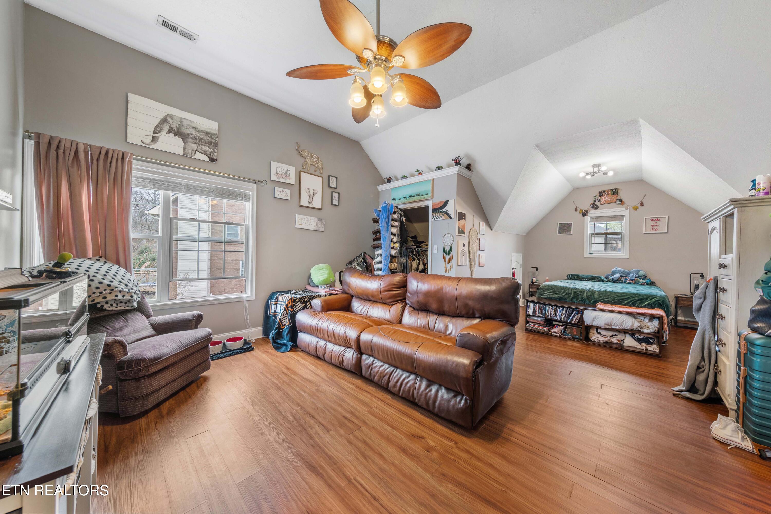 268 Windstone Boulevard Powell TN 37849