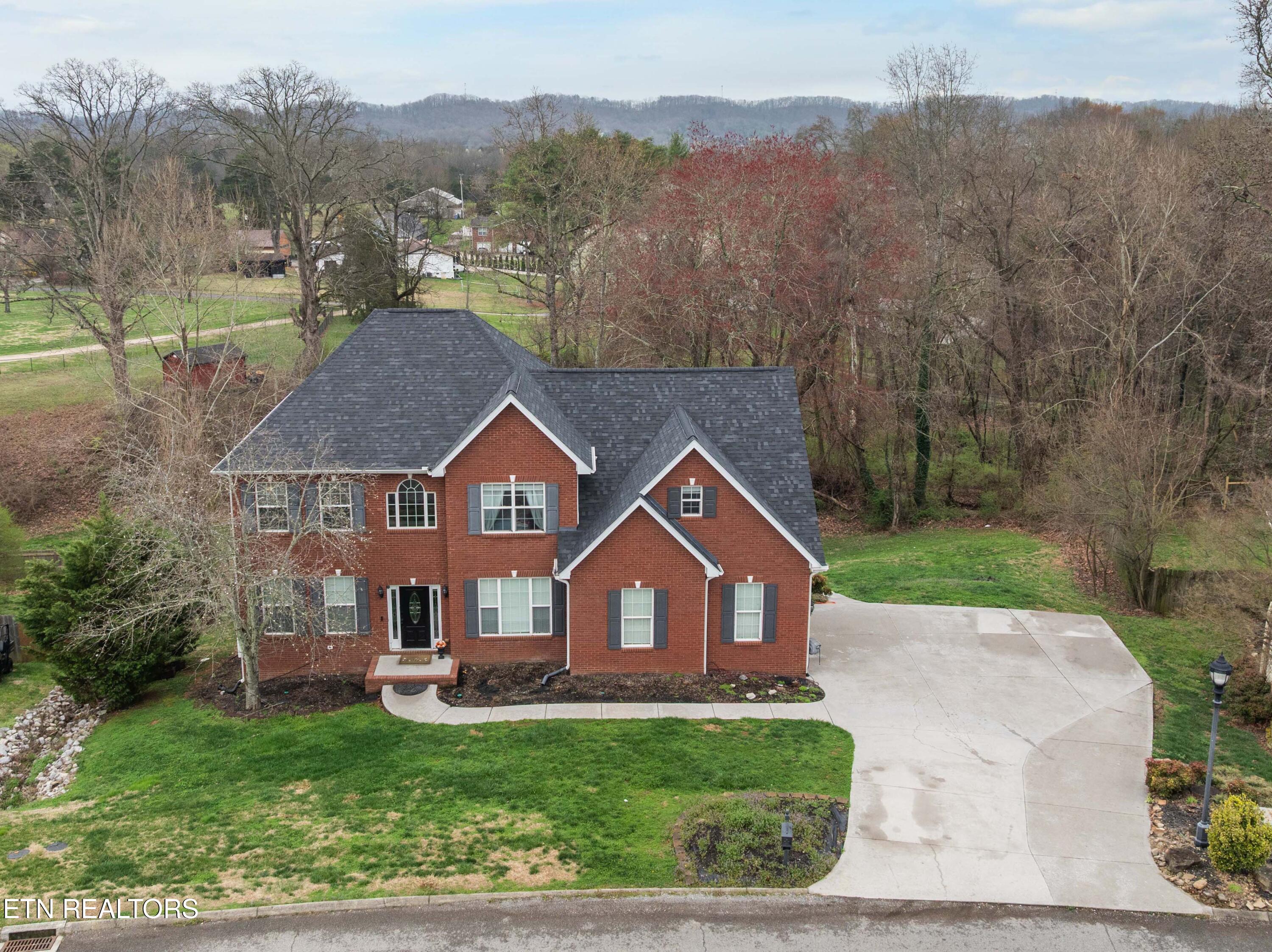 268 Windstone Boulevard Powell TN 37849