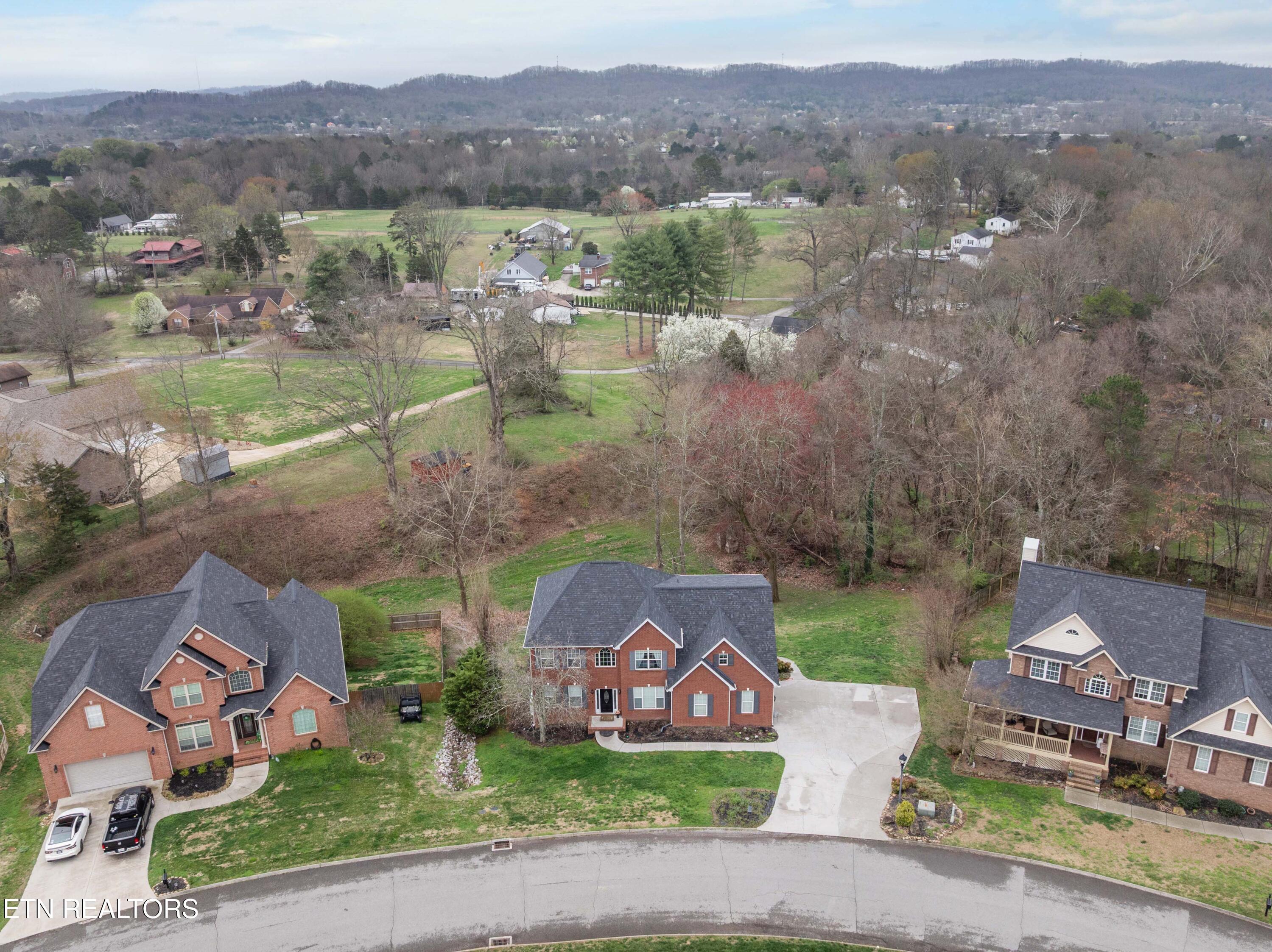 268 Windstone Boulevard Powell TN 37849