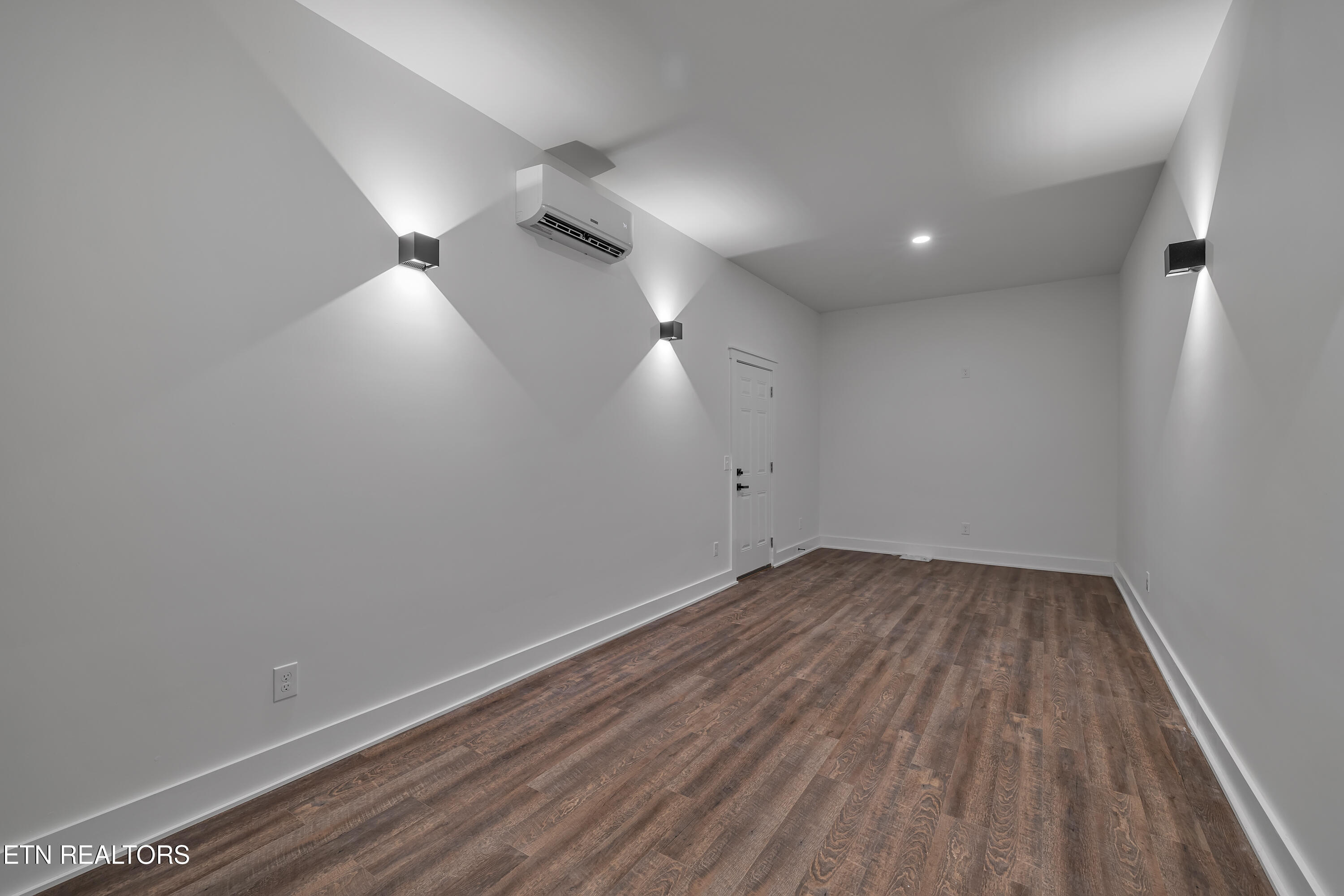 123 Cove Springs Drive Dandridge TN 37725