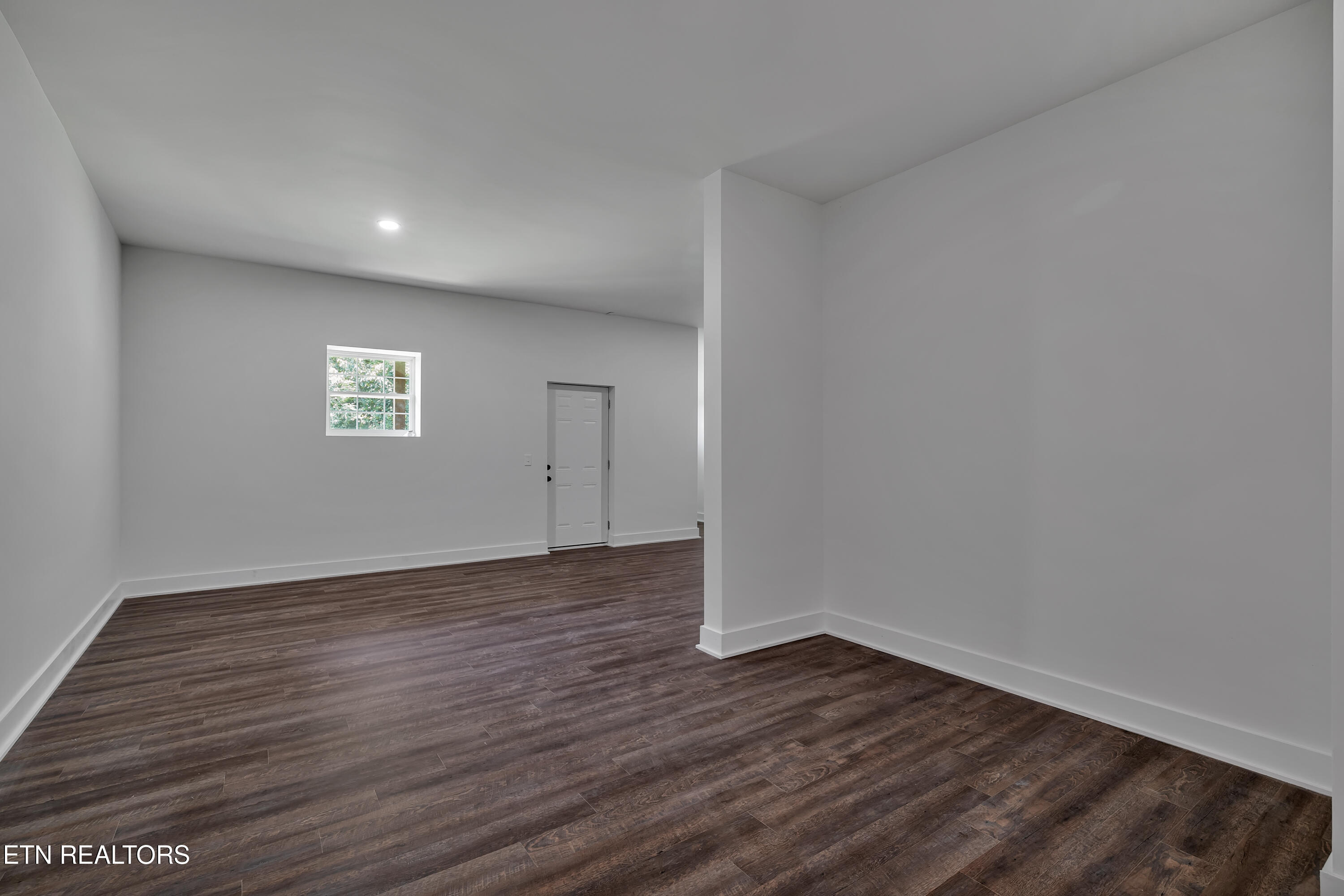 123 Cove Springs Drive Dandridge TN 37725