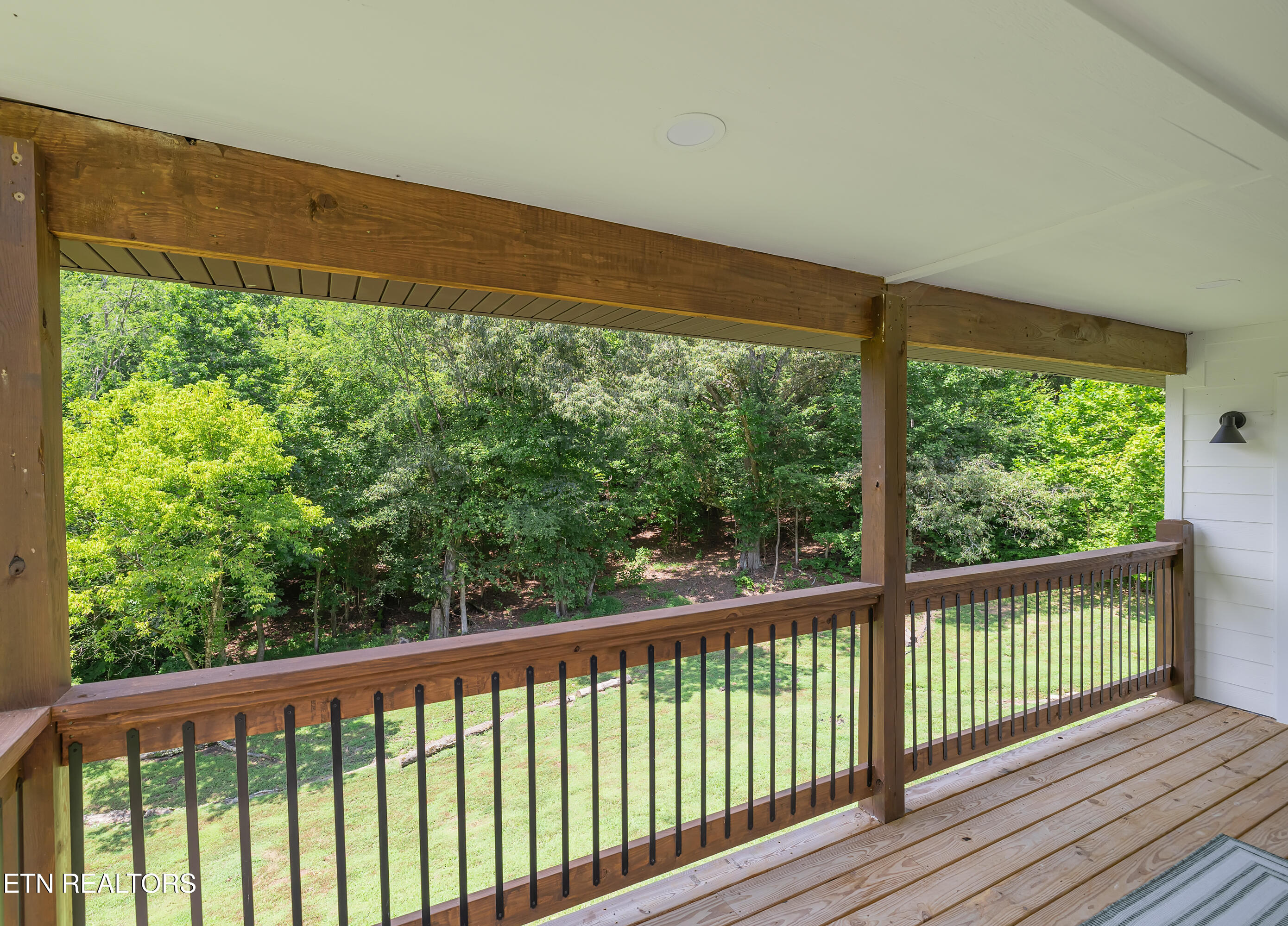 123 Cove Springs Drive Dandridge TN 37725