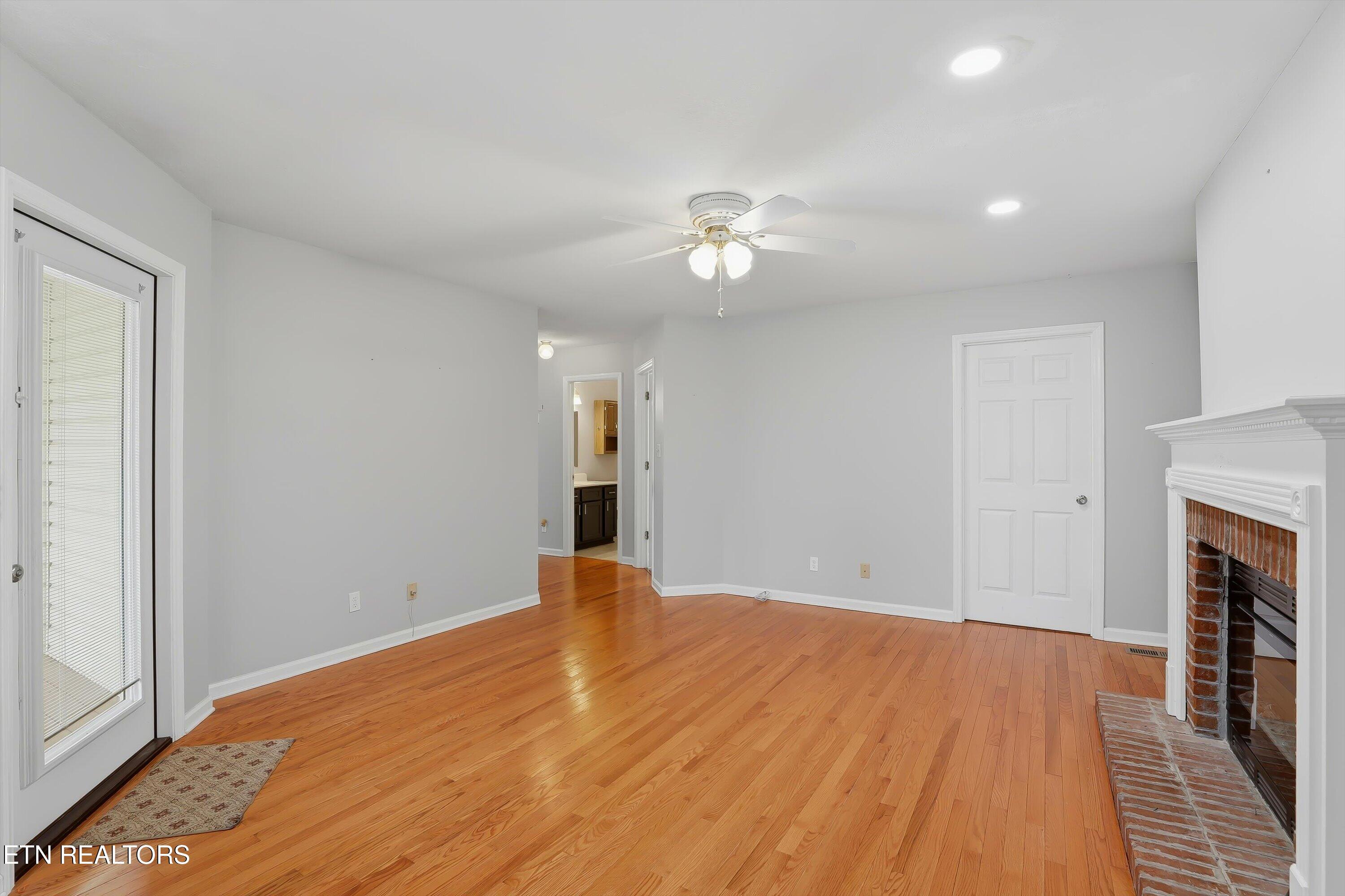 437 Wilaway Road Maryville TN 37801